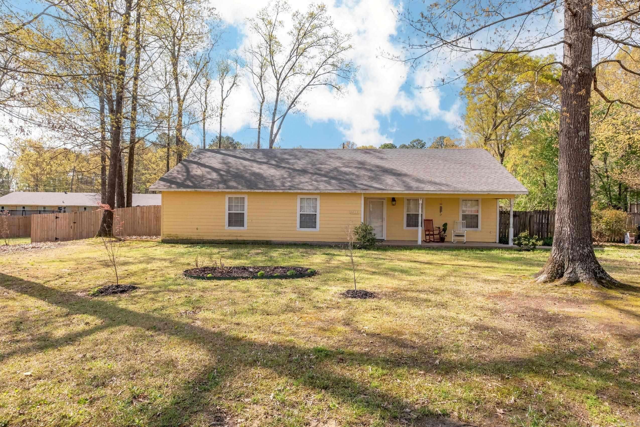 Benton, AR 72019,Address not disclosed