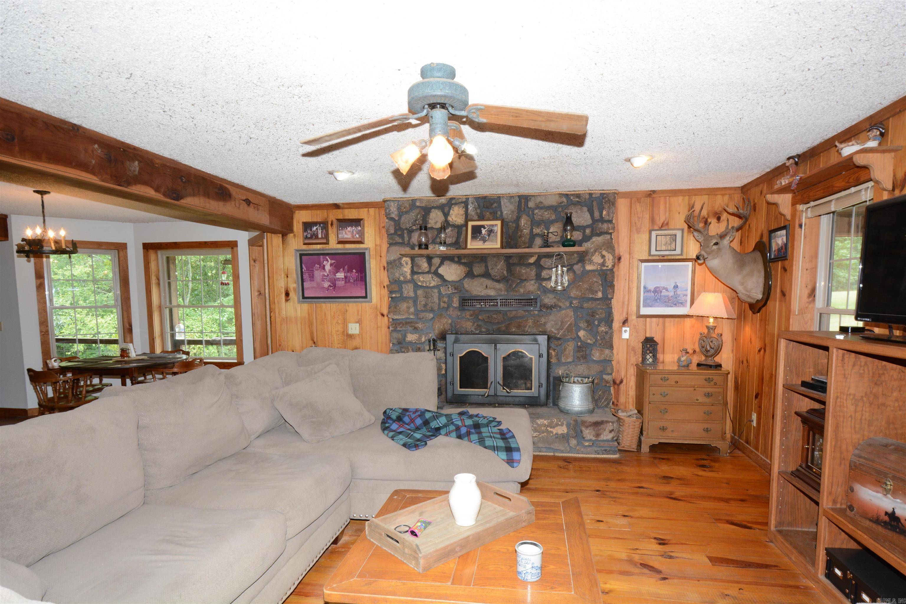 Bismarck, AR 71929,593 FENDLEY Road
