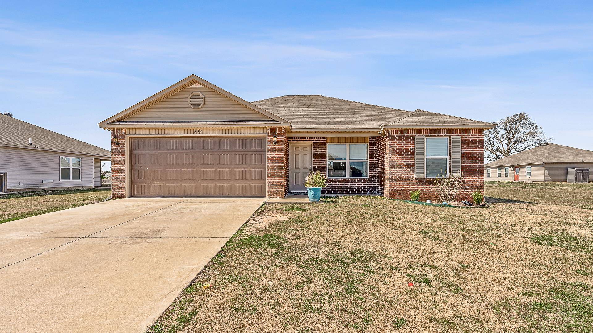 Brookland, AR 72417,302 Cole