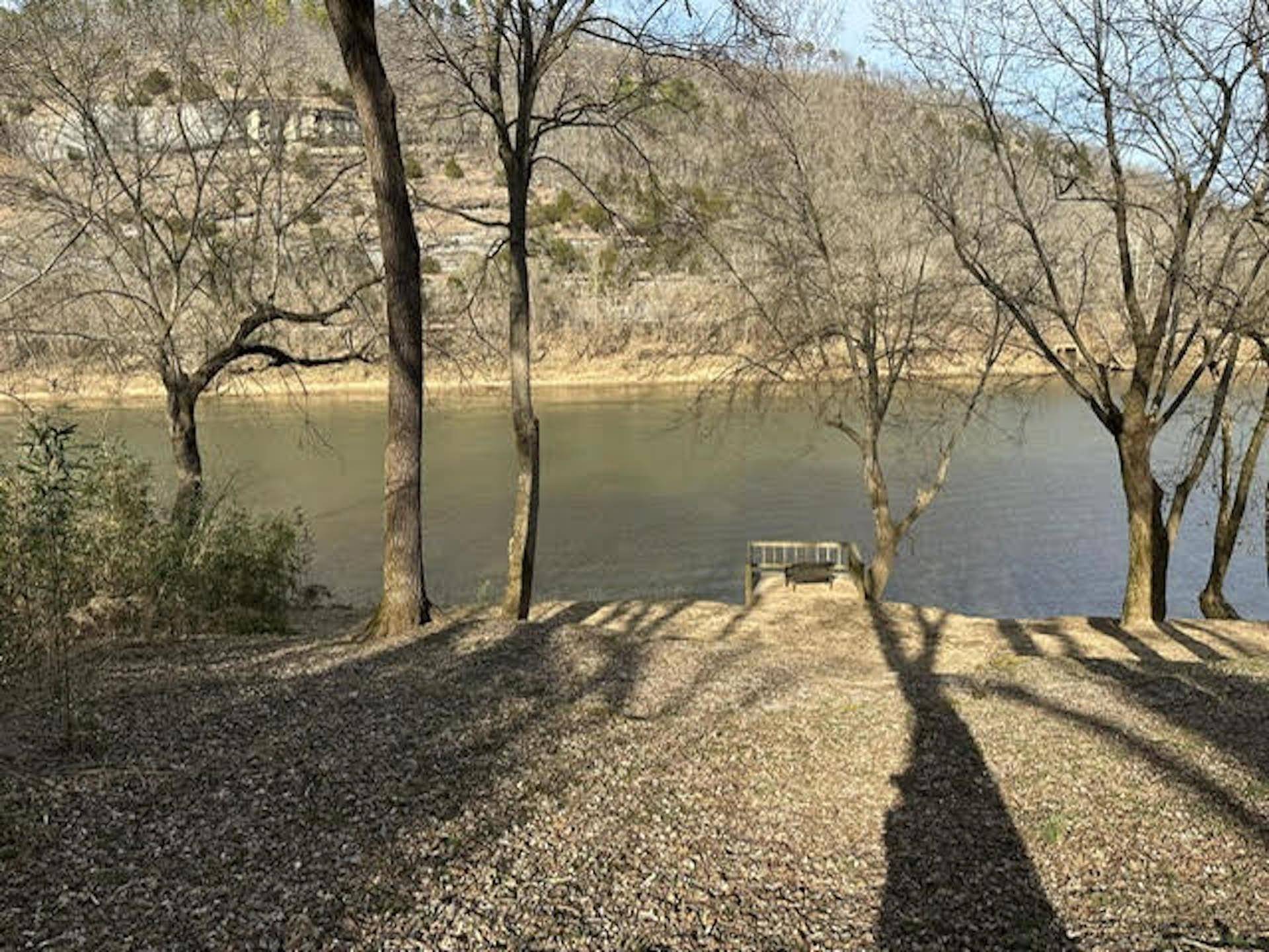 Mountain View, AR 72560,102 Handford Drive