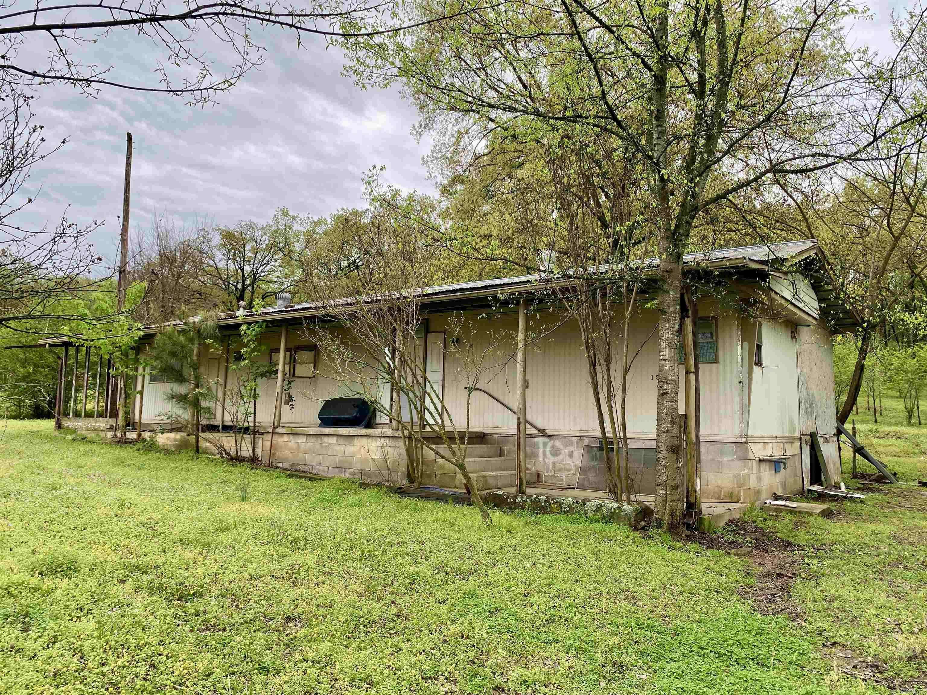 Hartman, AR 72840,1582 County Road 2305