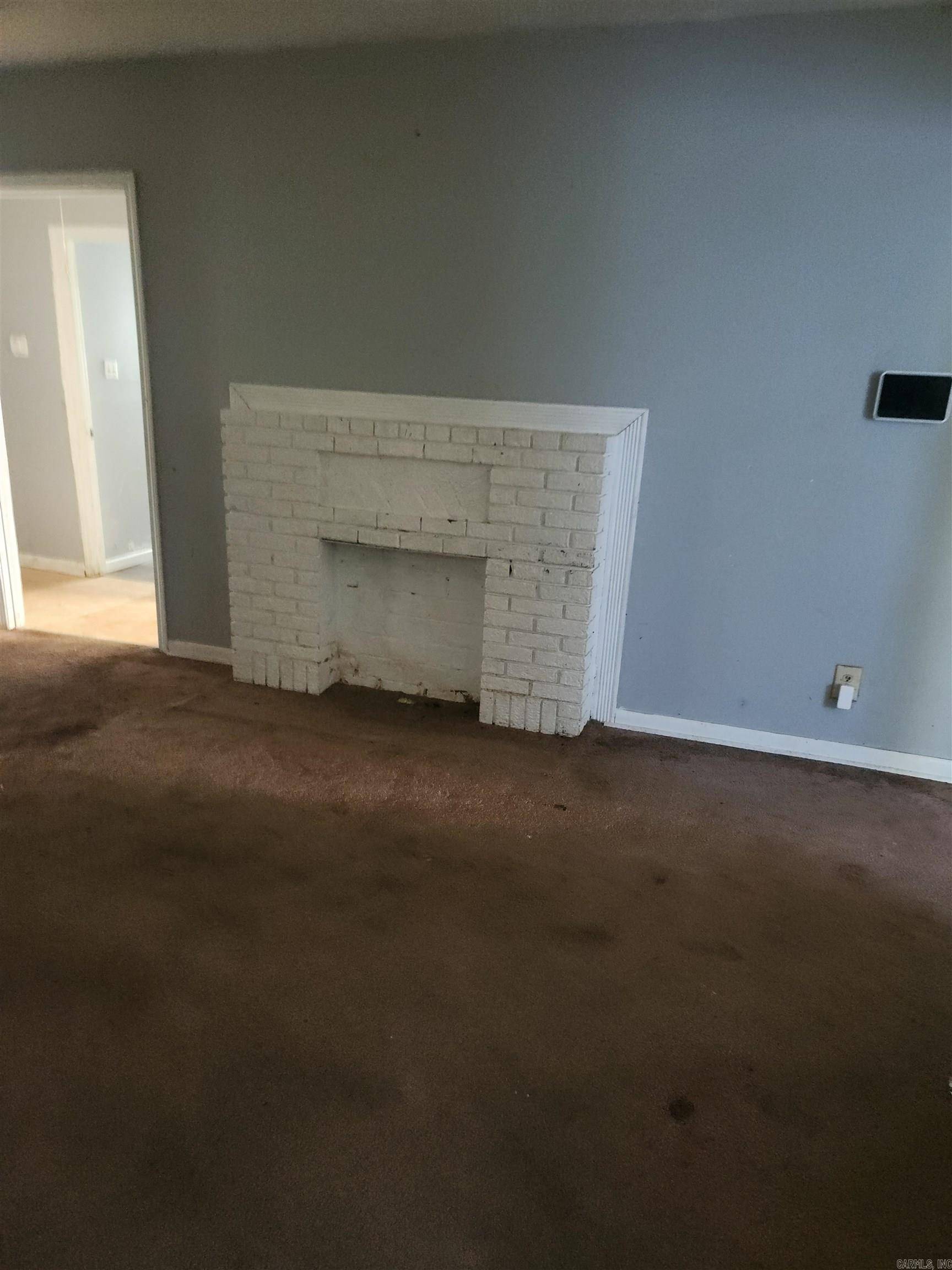 Pine Bluff, AR 71603,619 S Linden Street
