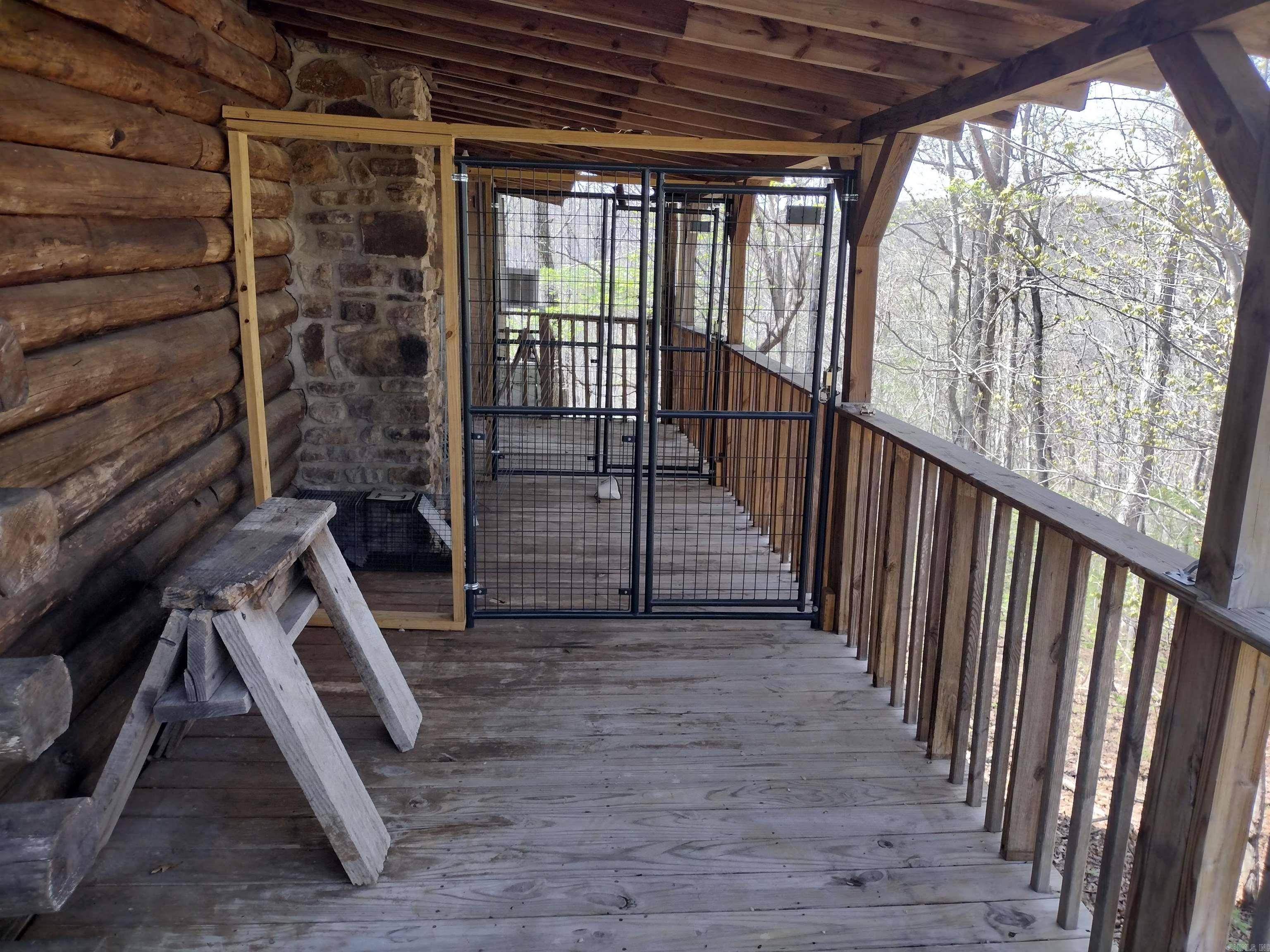 Mountain View, AR 72560,709 Jones RD