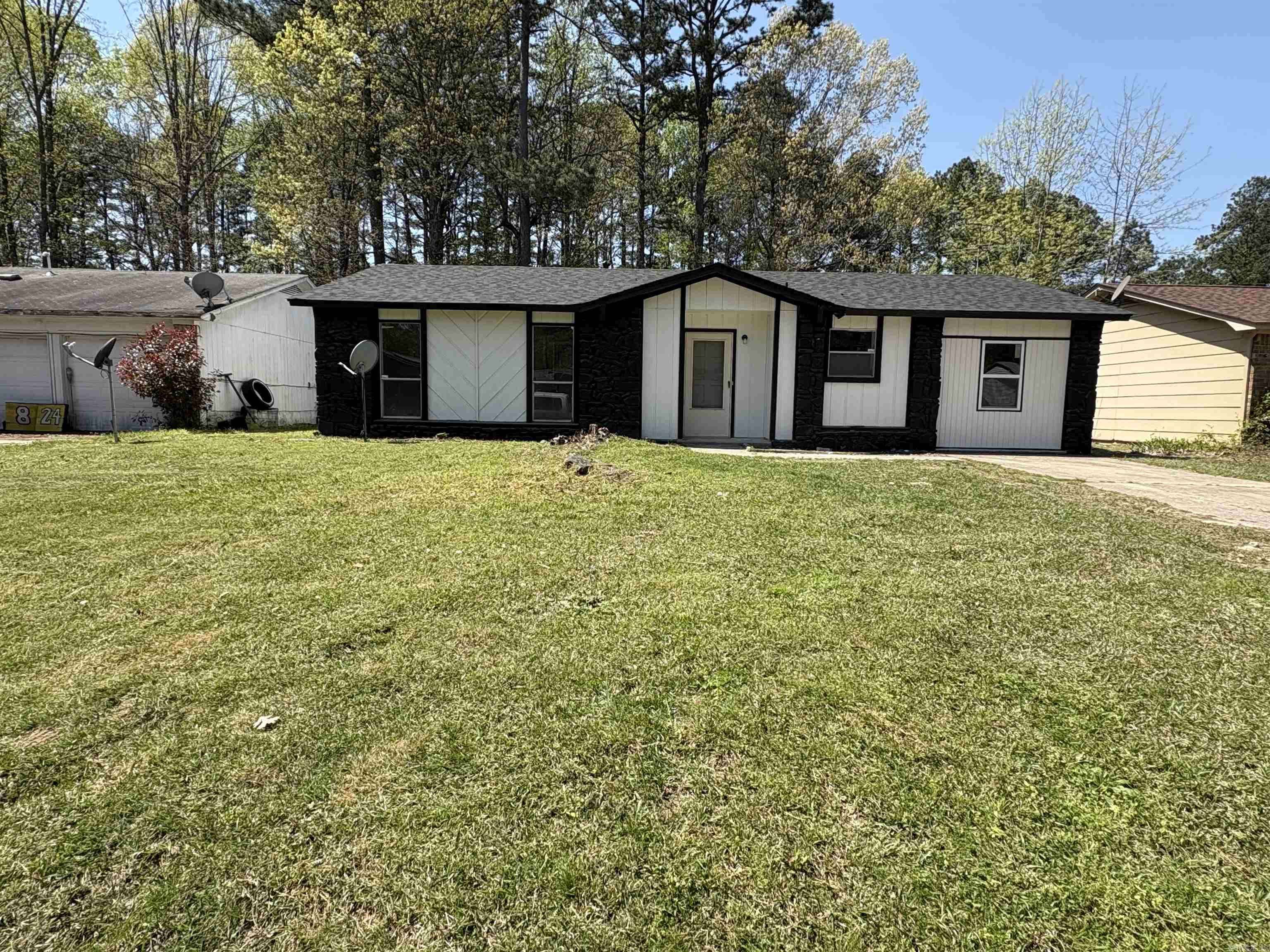 Little Rock, AR 72206,14 Quail Creek Court