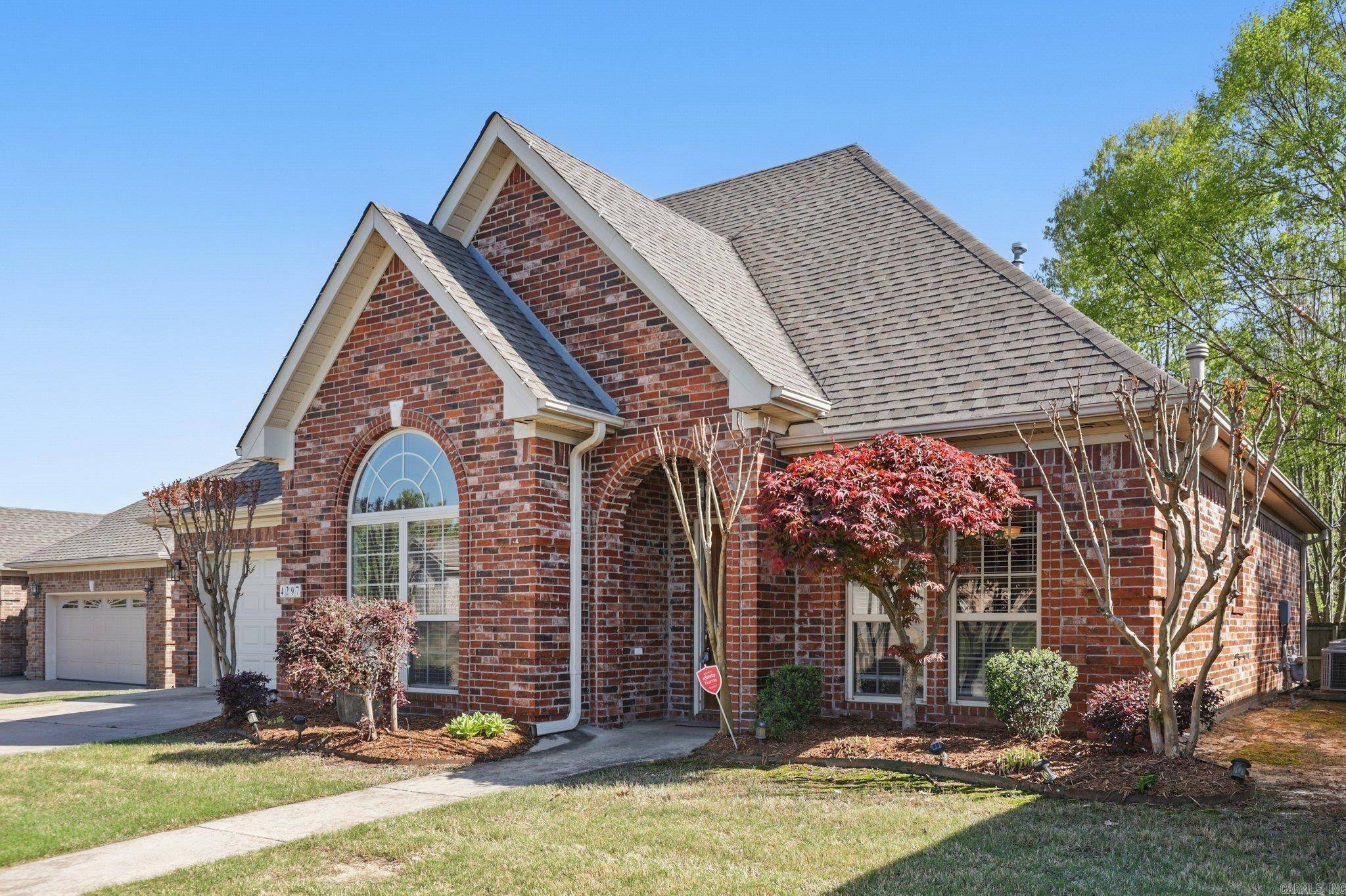 Benton, AR 72019,4297 Heritage Oak Drive