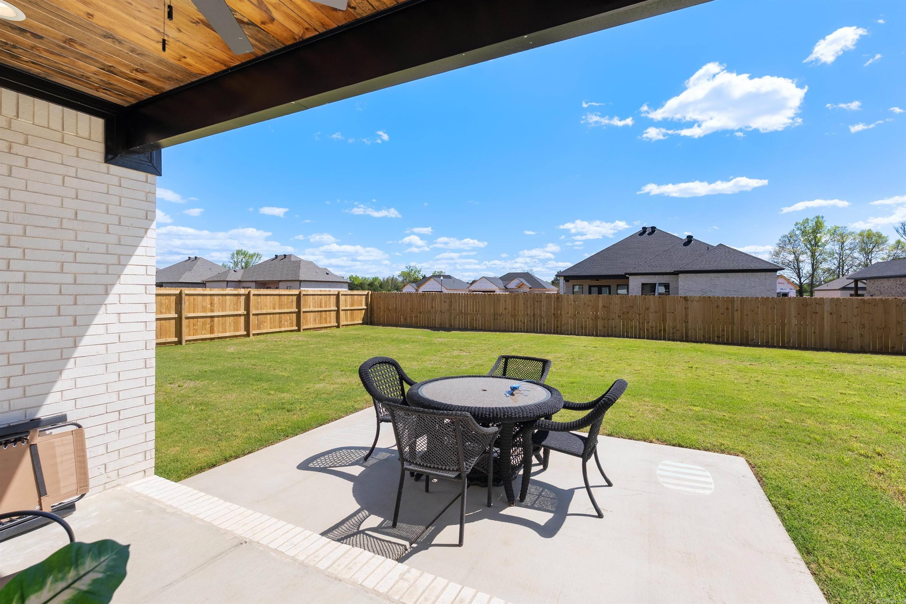 Greenbrier, AR 72058,1 Quail Feather Cove