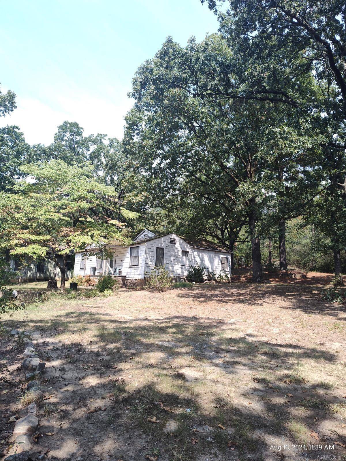 North Little Rock, AR 72118,5904 MACARTHUR