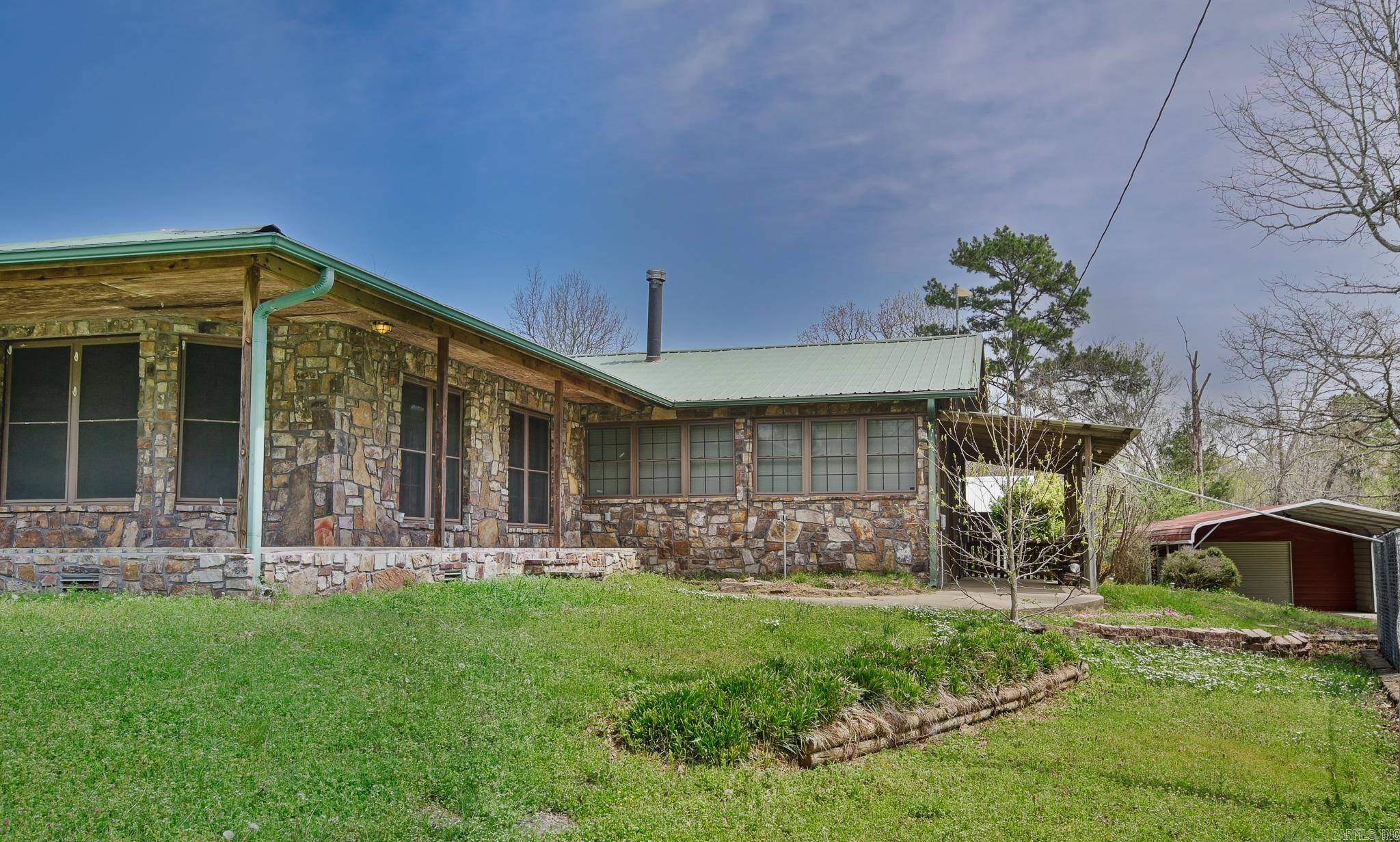 Mena, AR 71953,1295 Polk Road 47