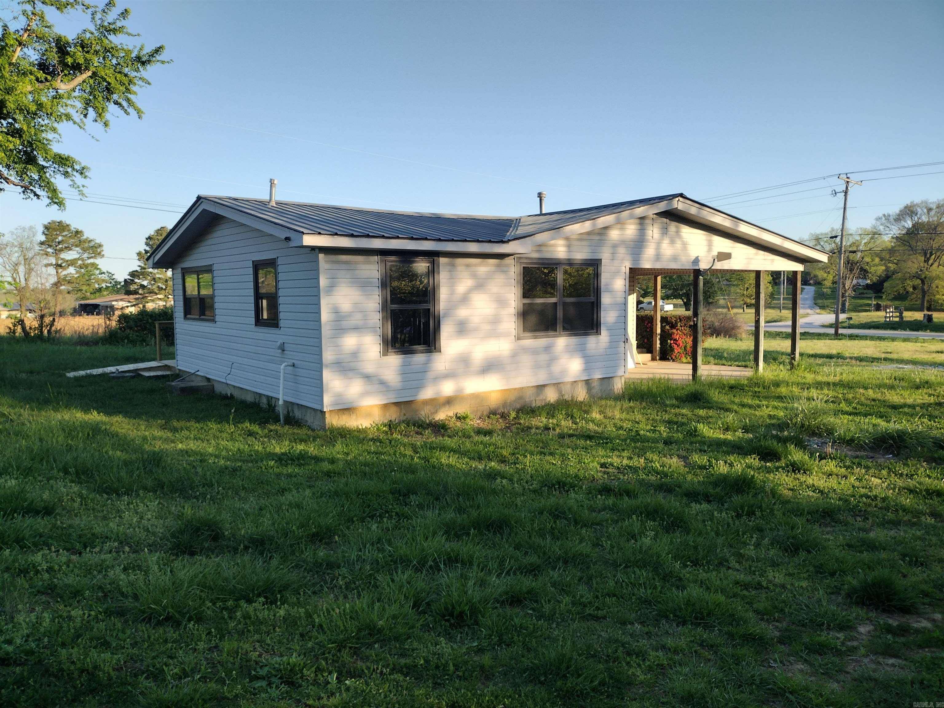 Mountain View, AR 72560,17251 HWY 66