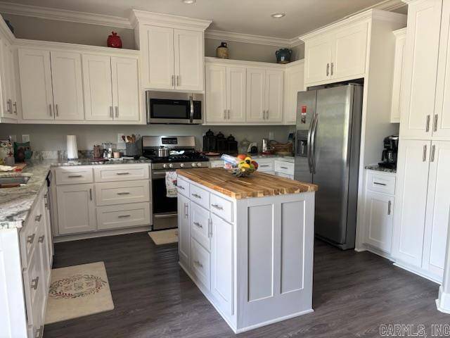 El Dorado, AR 71730,174 Oak Hill Cir