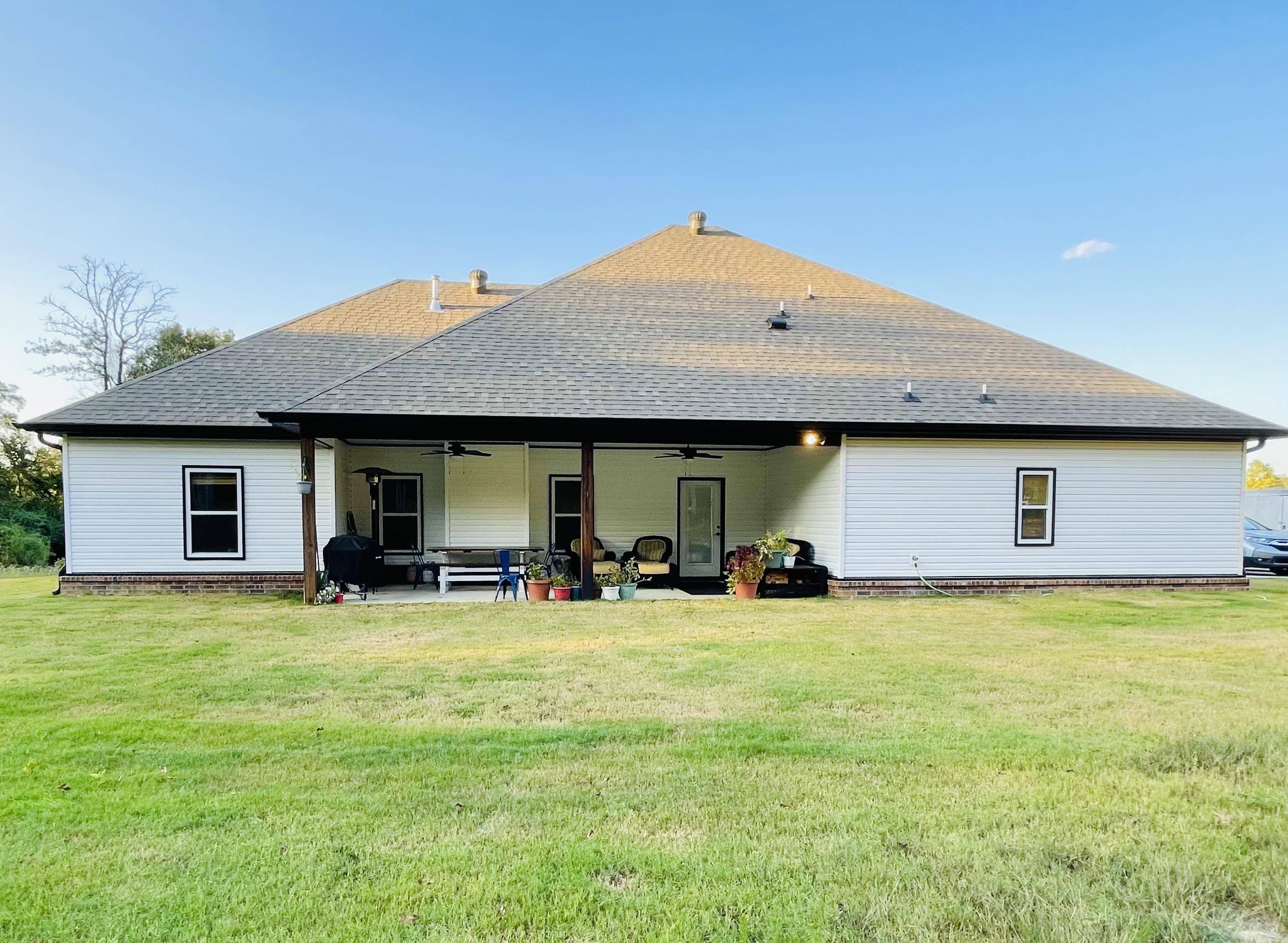 Hensley, AR 72065,21189 Meadows Acres Drive