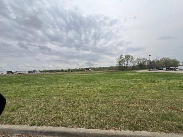 Jonesboro, AR 72404,1 East Parker Road