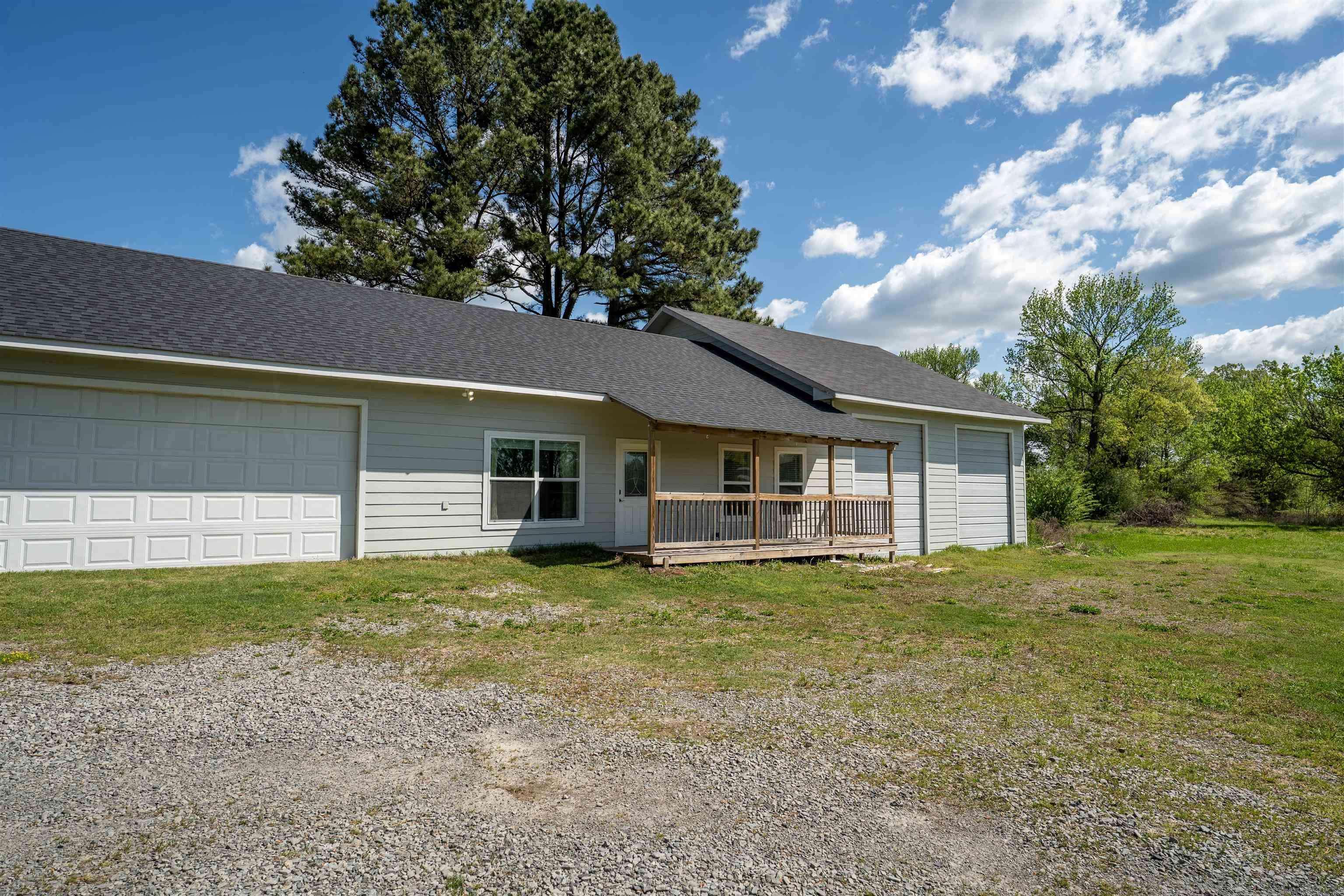 Conway, AR 72032,33 Kings Highway