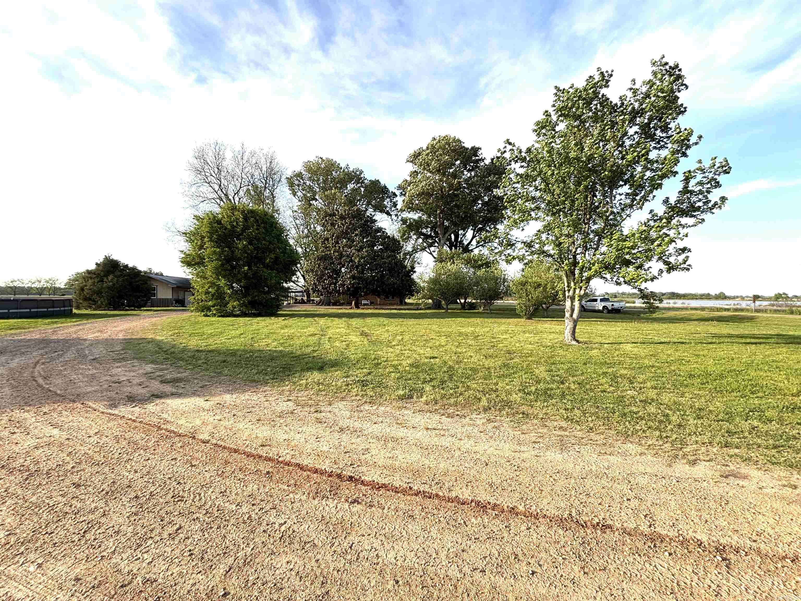 Dumas, AR 71639,10011 N 293 Highway