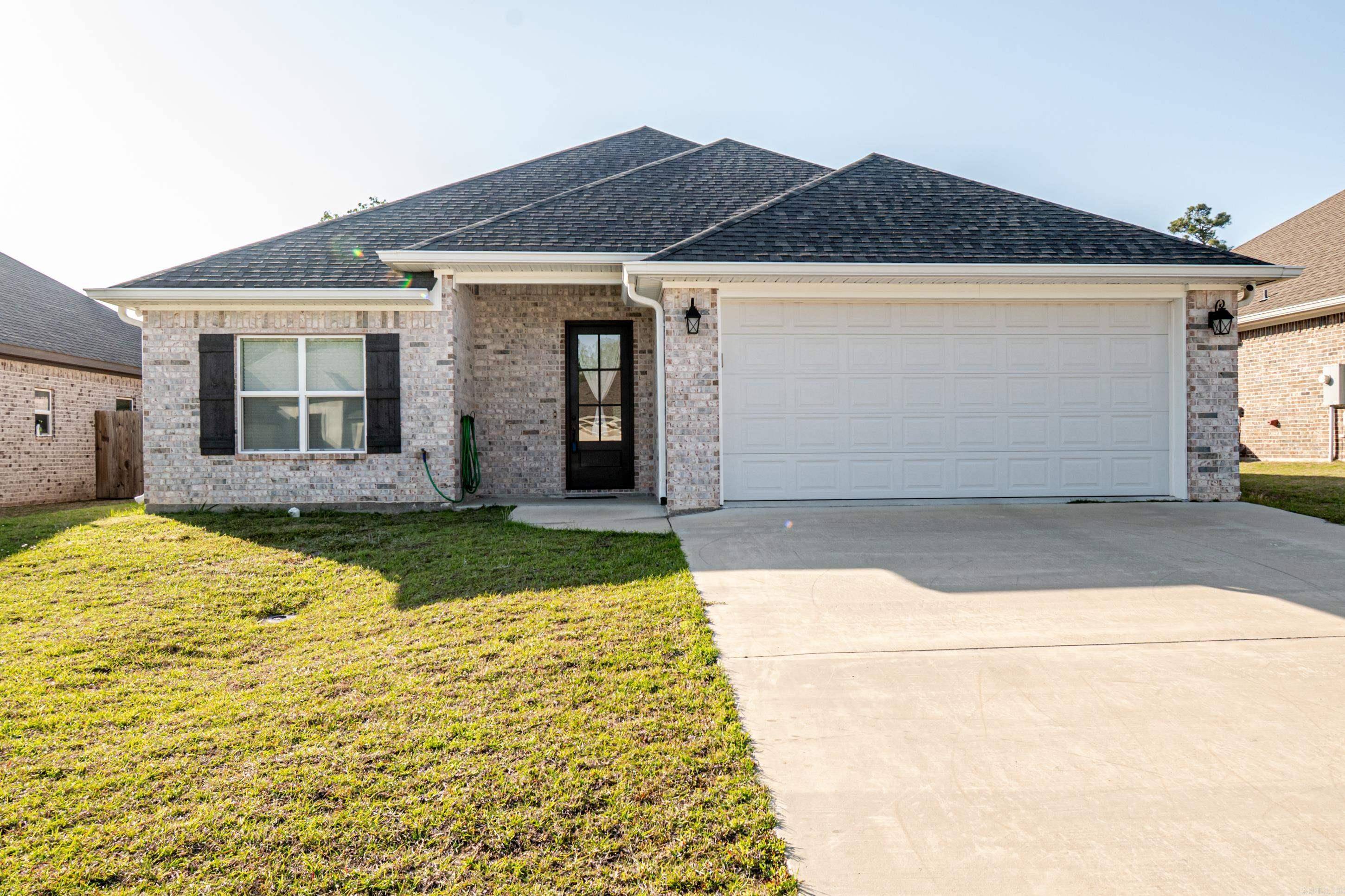 El Dorado, AR 71730,158 Oak Hill Circle