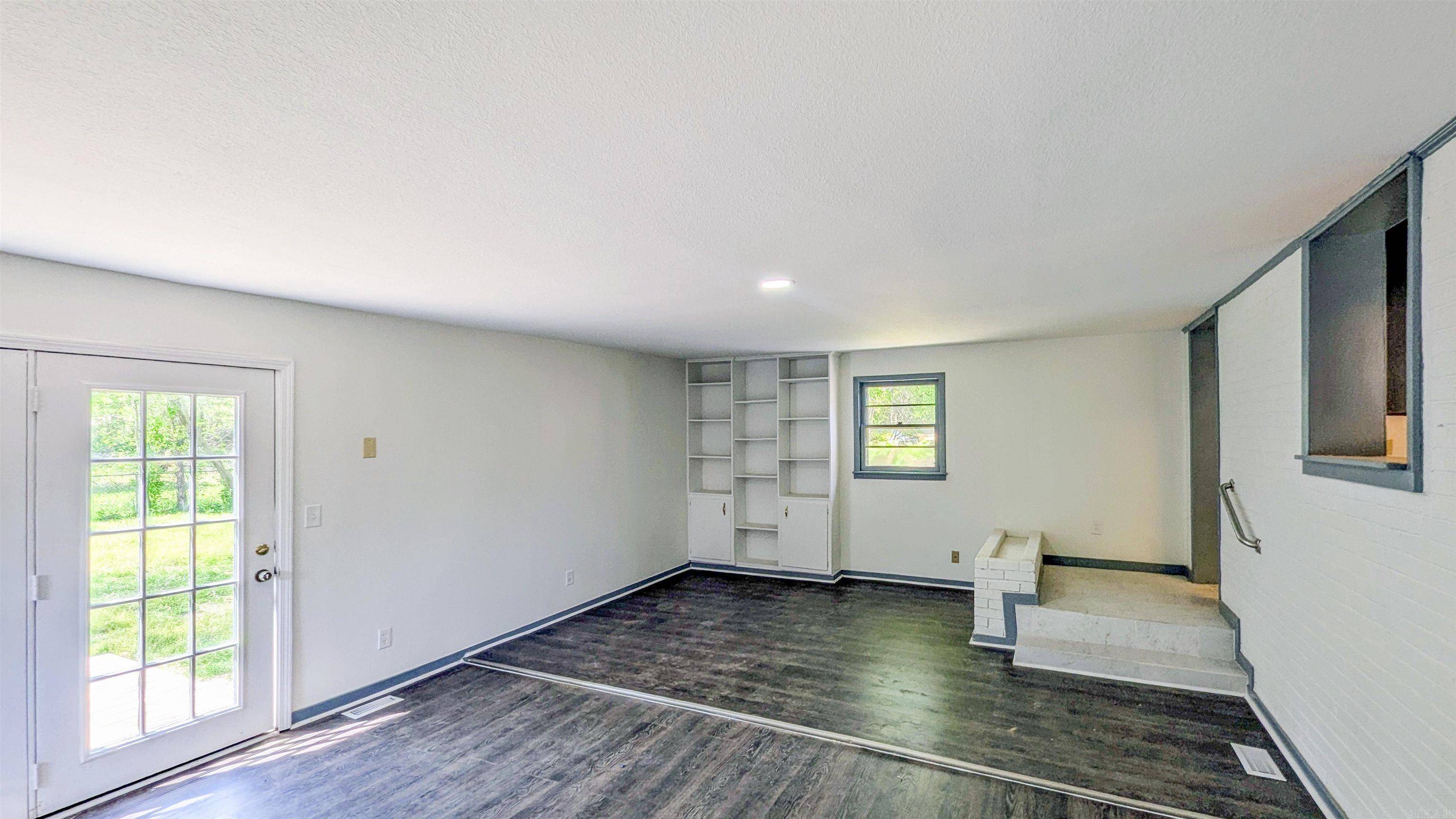 Jonesboro, AR 72401,1209 Holly St