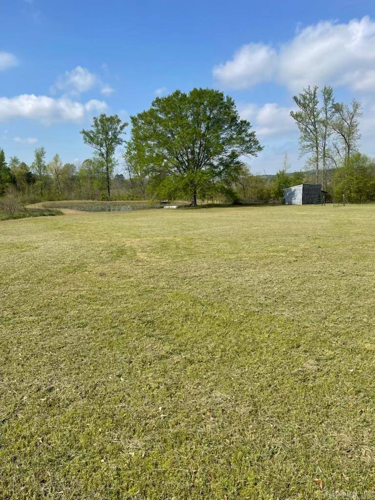 Clinton, AR 72031,7579 W 95 Highway