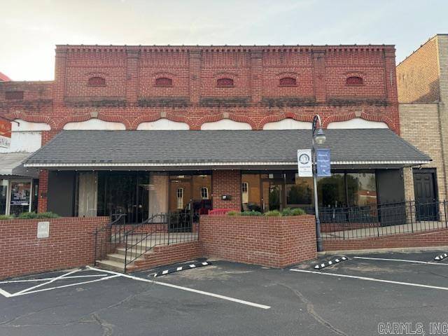 Pocahontas, AR 72455,107 N Marr Street