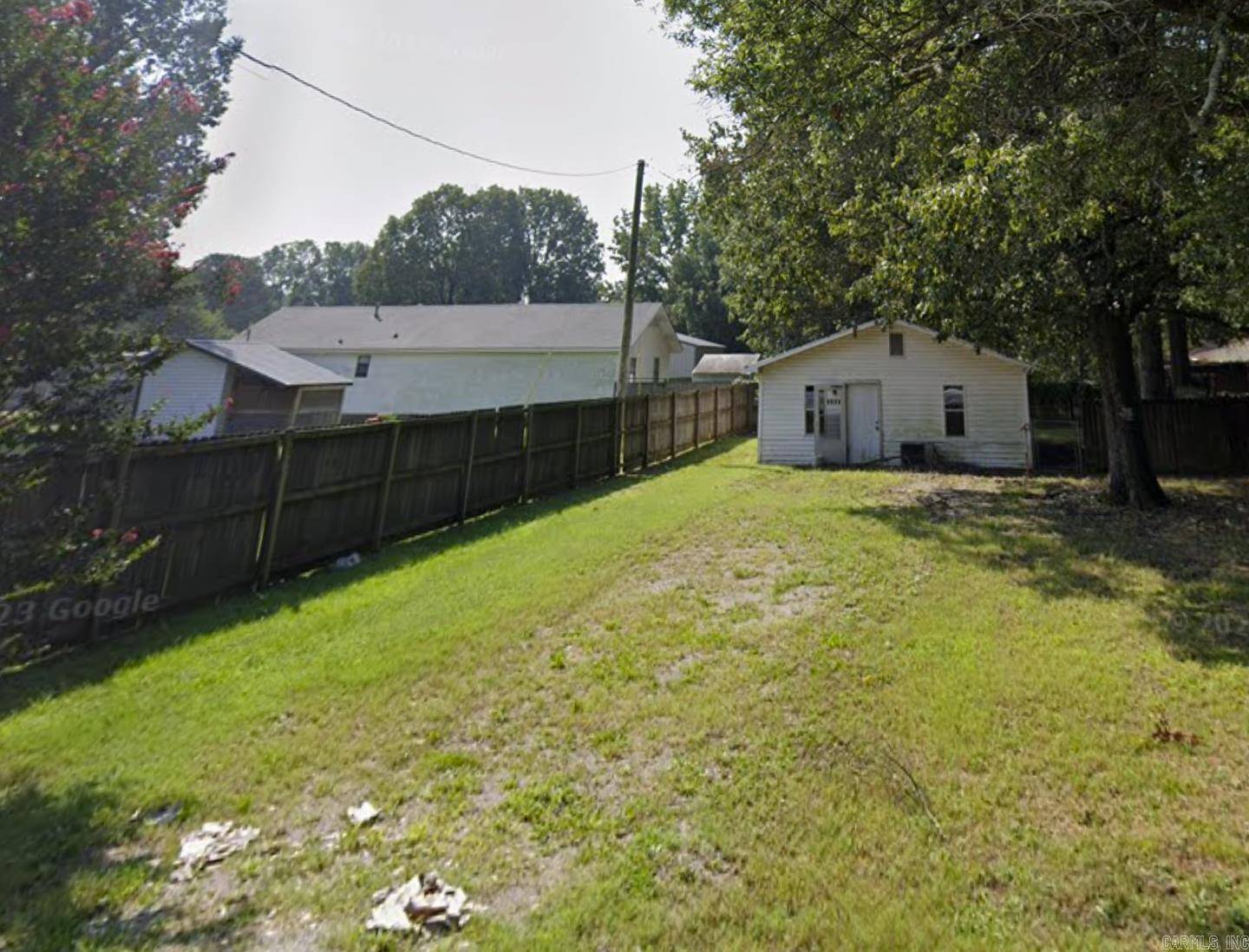 Paragould, AR 72450,1404 Cole Street