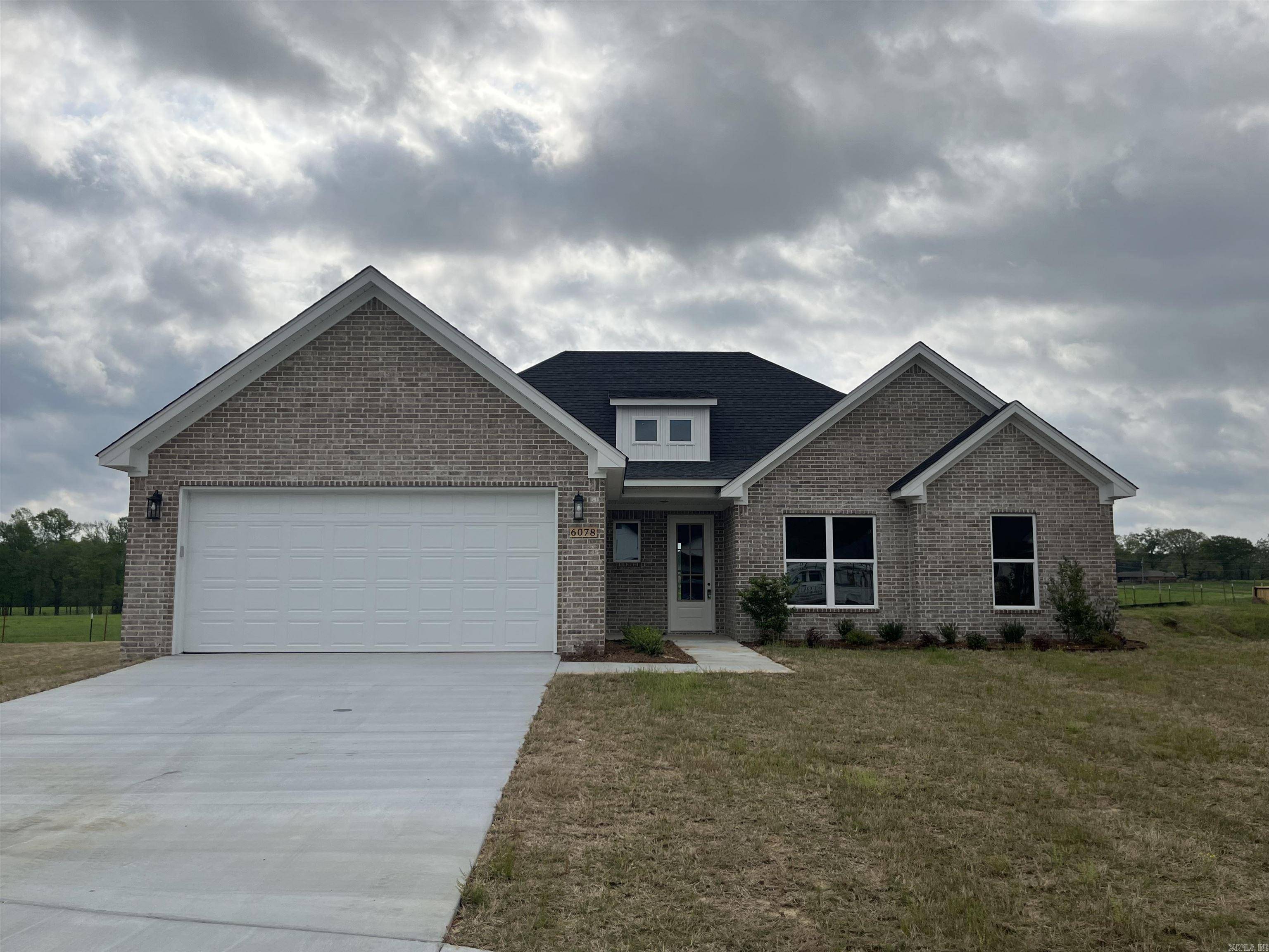 Alexander, AR 72002,6078 Coral Ridge