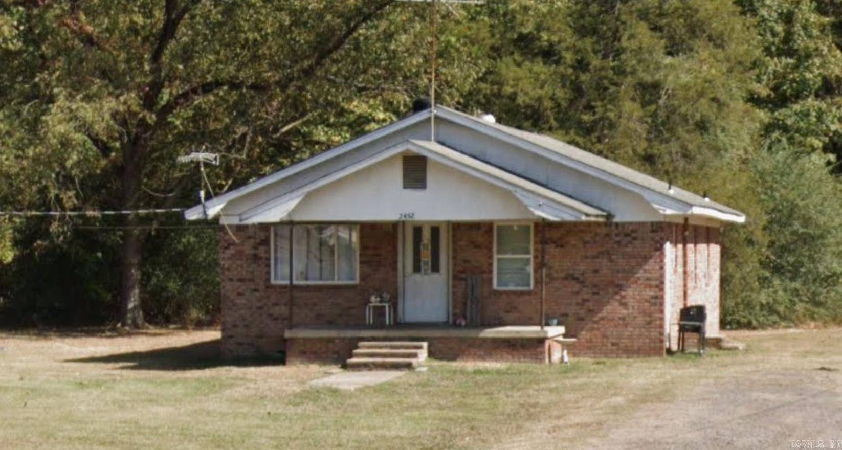 Morrilton, AR 72110,2452 Highway 9