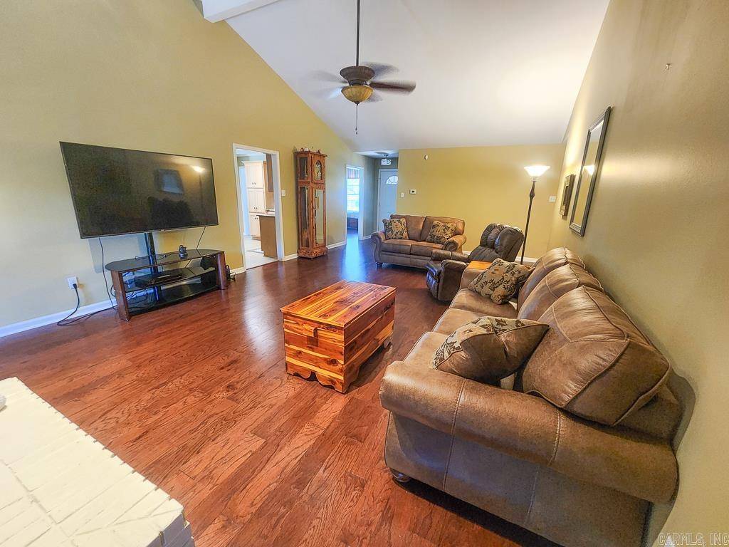 Little Rock, AR 72211,1 Cherry Laurel Court