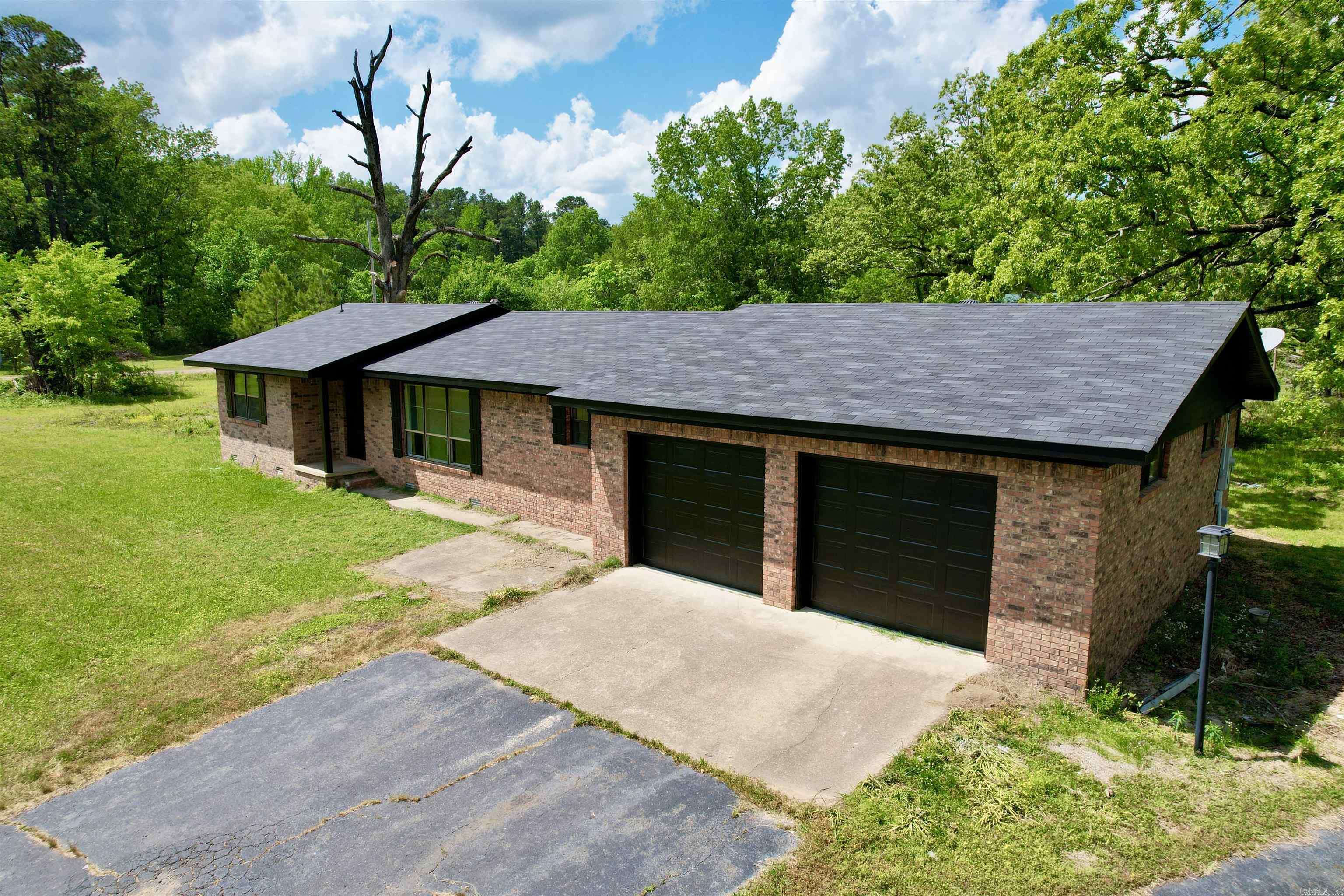 Gurdon, AR 71743,7123 S Highway 67 Highway
