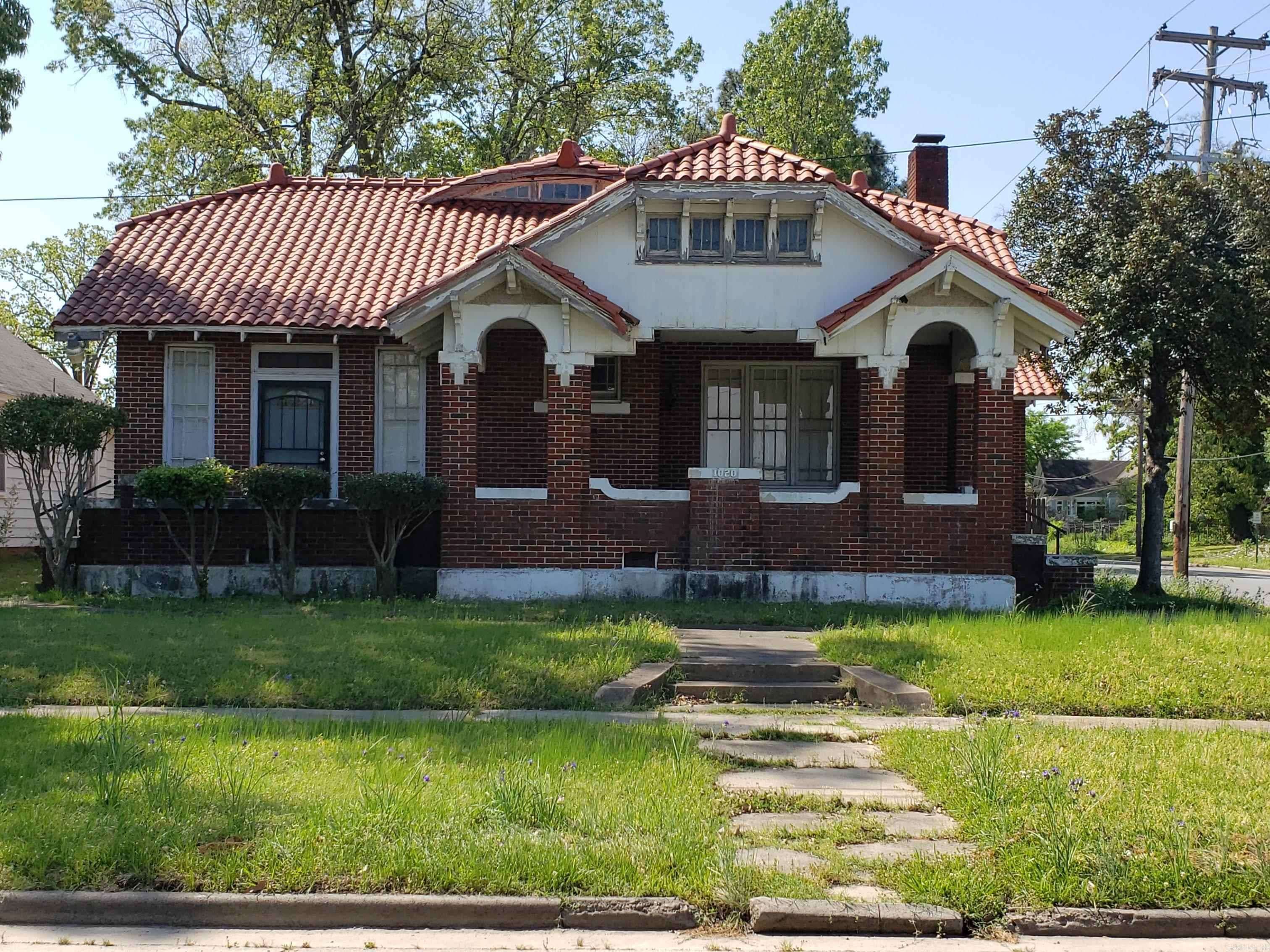Pine Bluff, AR 71603,1020 W 13th Ave