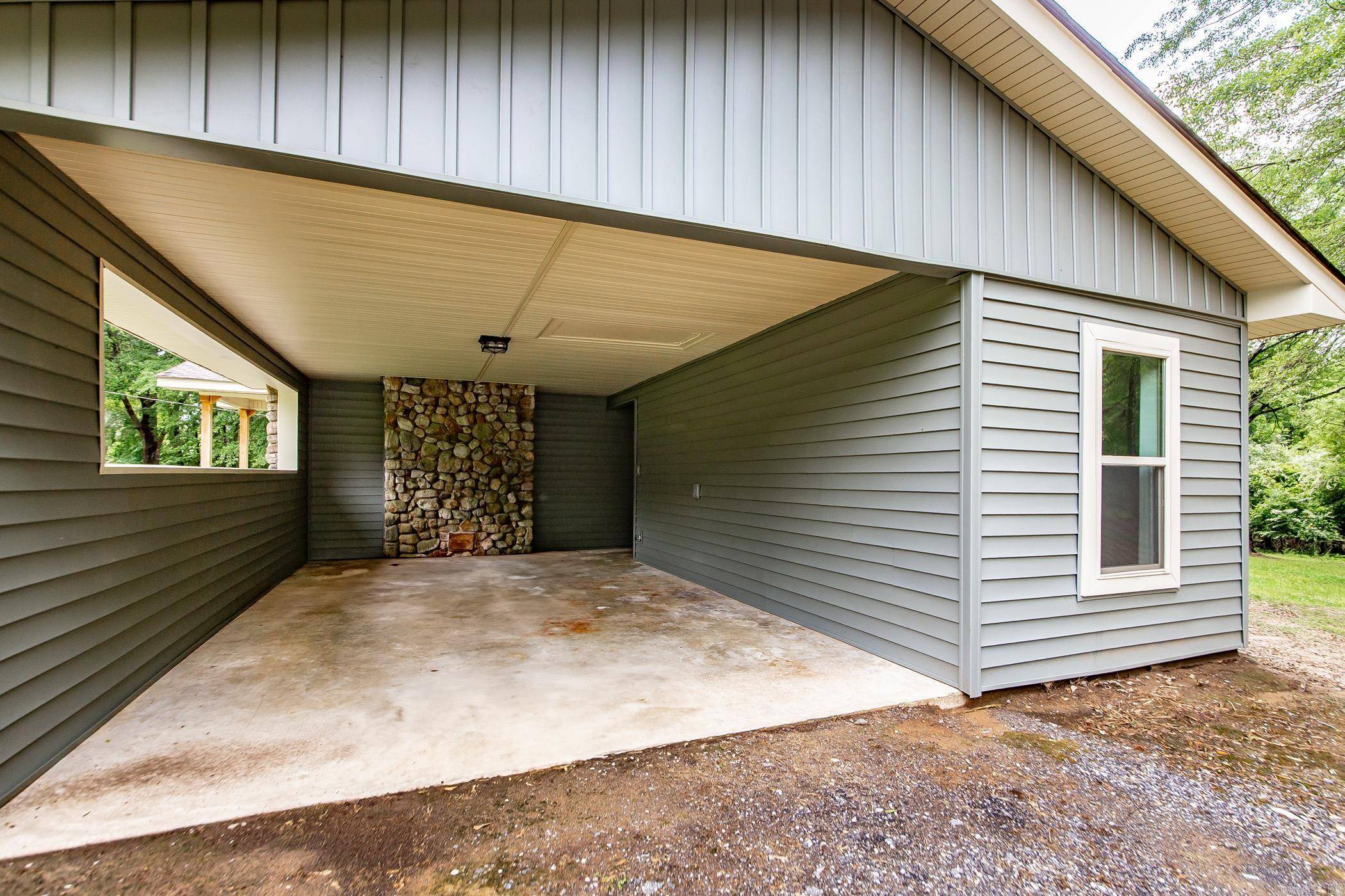Gurdon, AR 71743,1491 Southfork Road