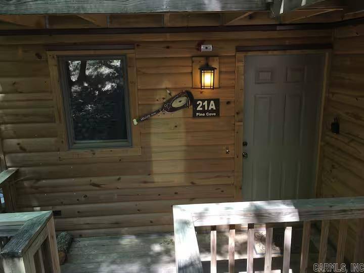 Mount Ida, AR 71957,21 Pine CoveA