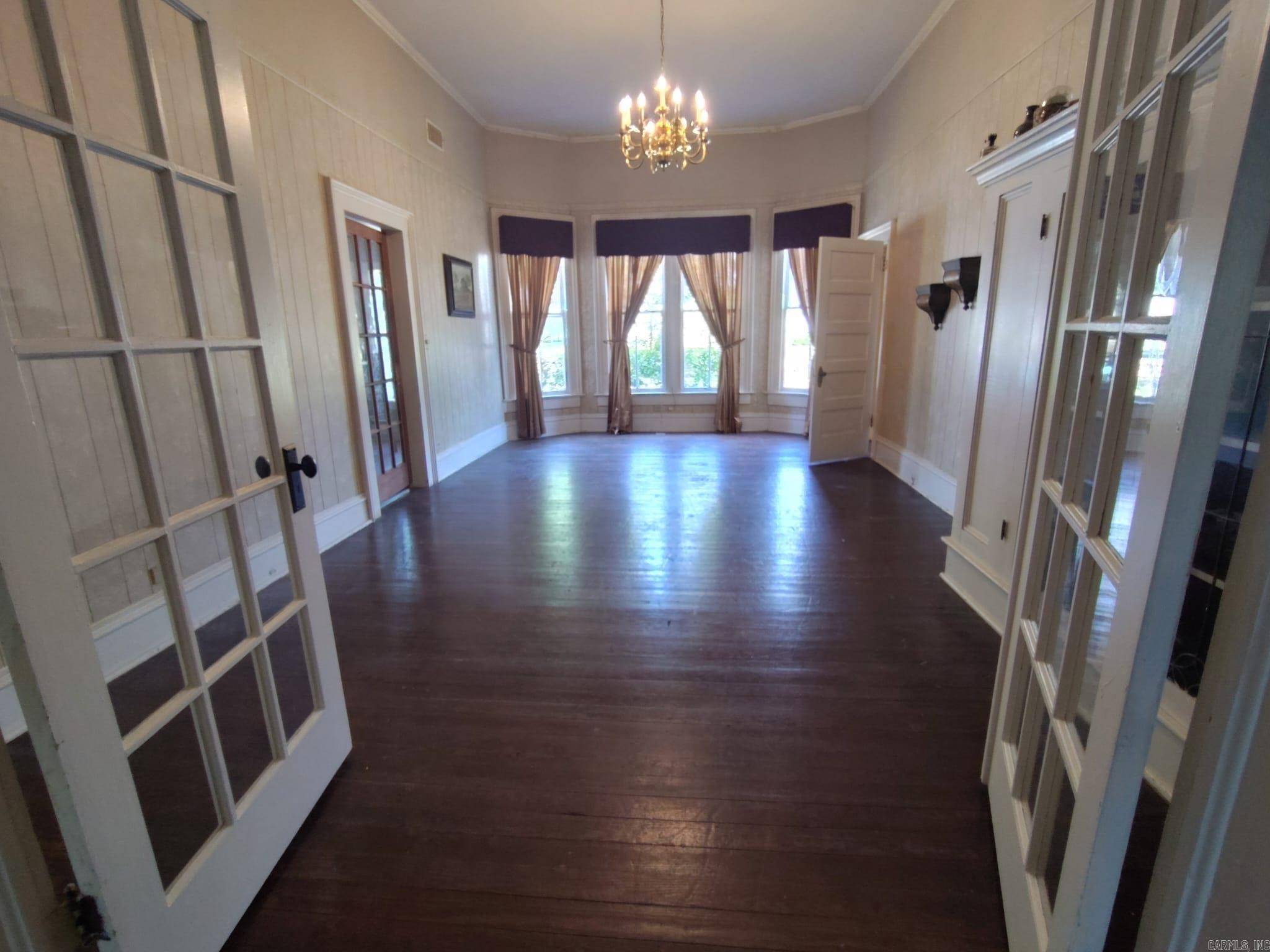 Texarkana, AR 71854,947 Pecan Street