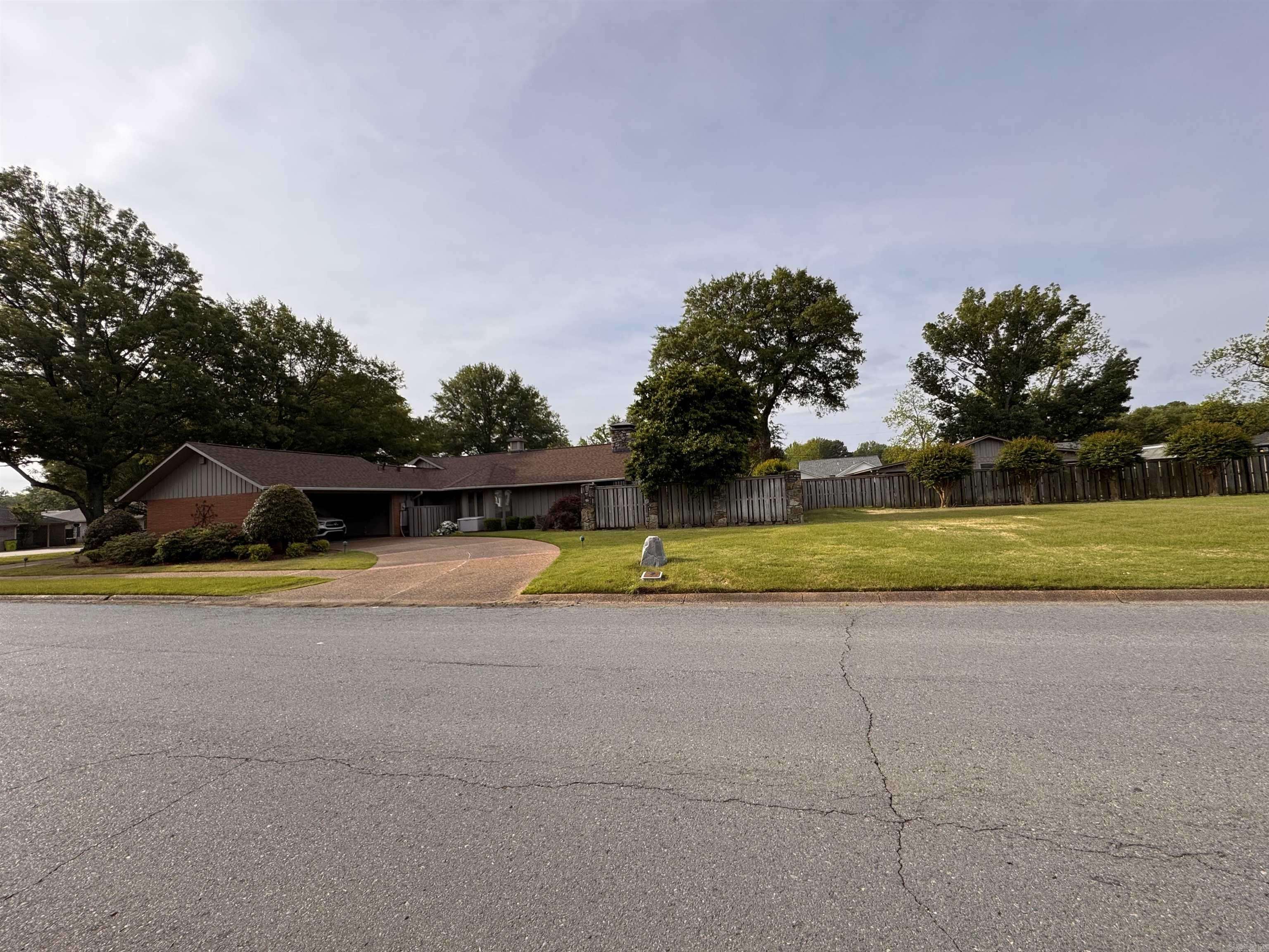 Stuttgart, AR 72160,1002 S Lowe Street