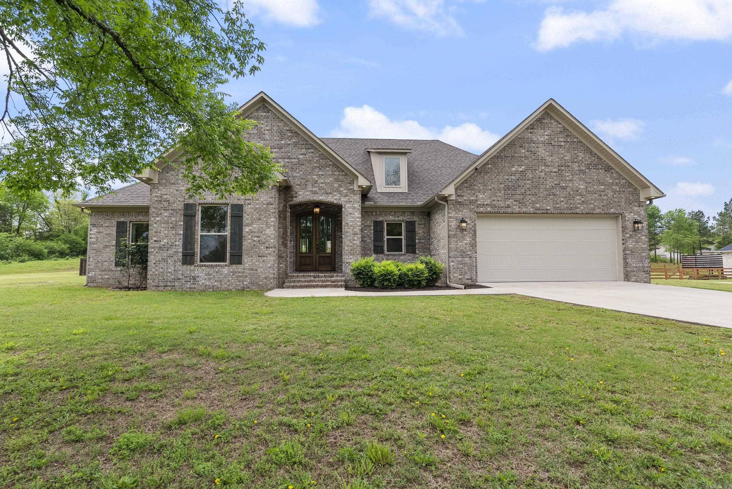 Greenbrier, AR 72058,399 W Republican Road