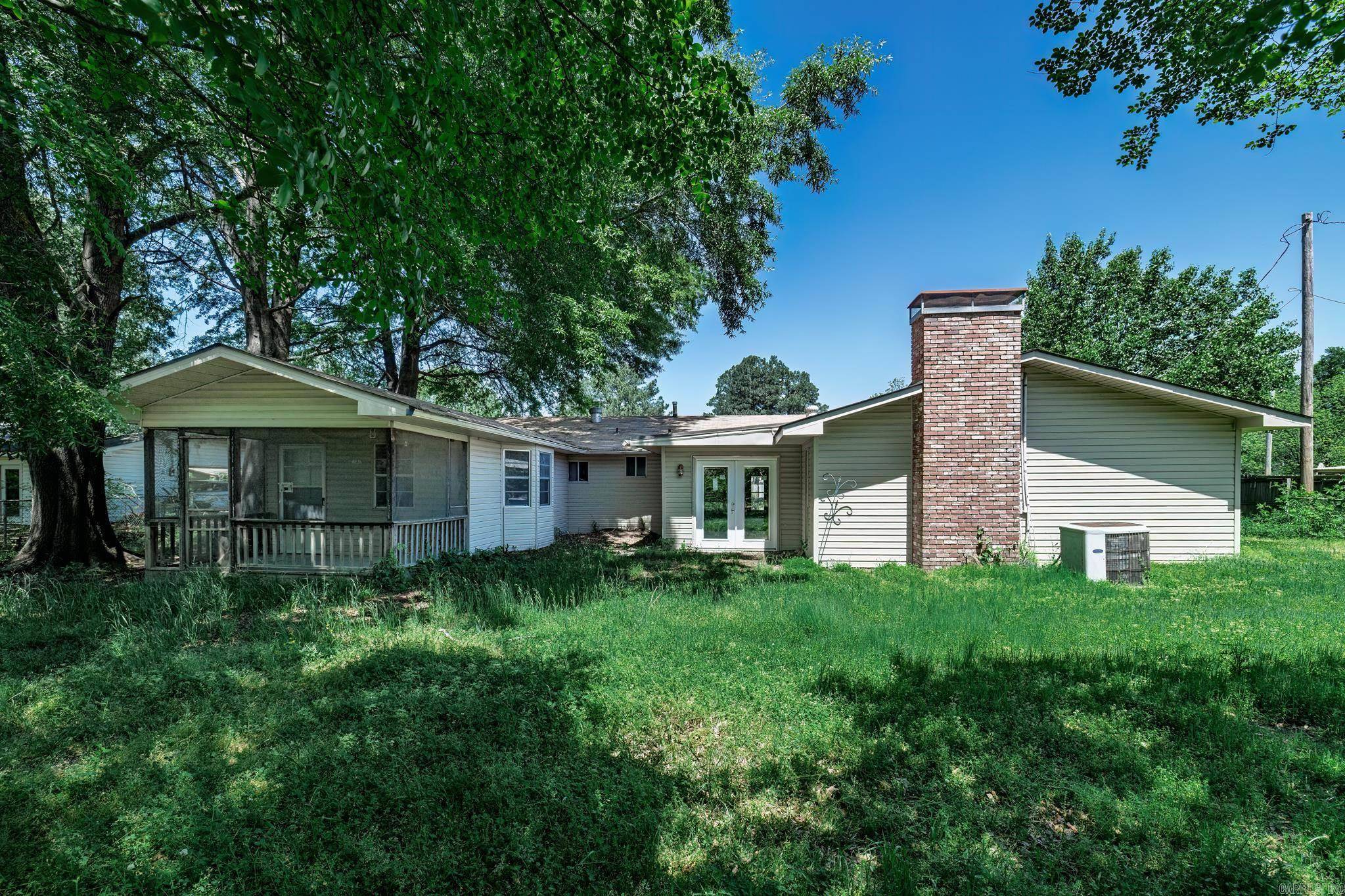 Prescott, AR 71857,106 Nottingham Way
