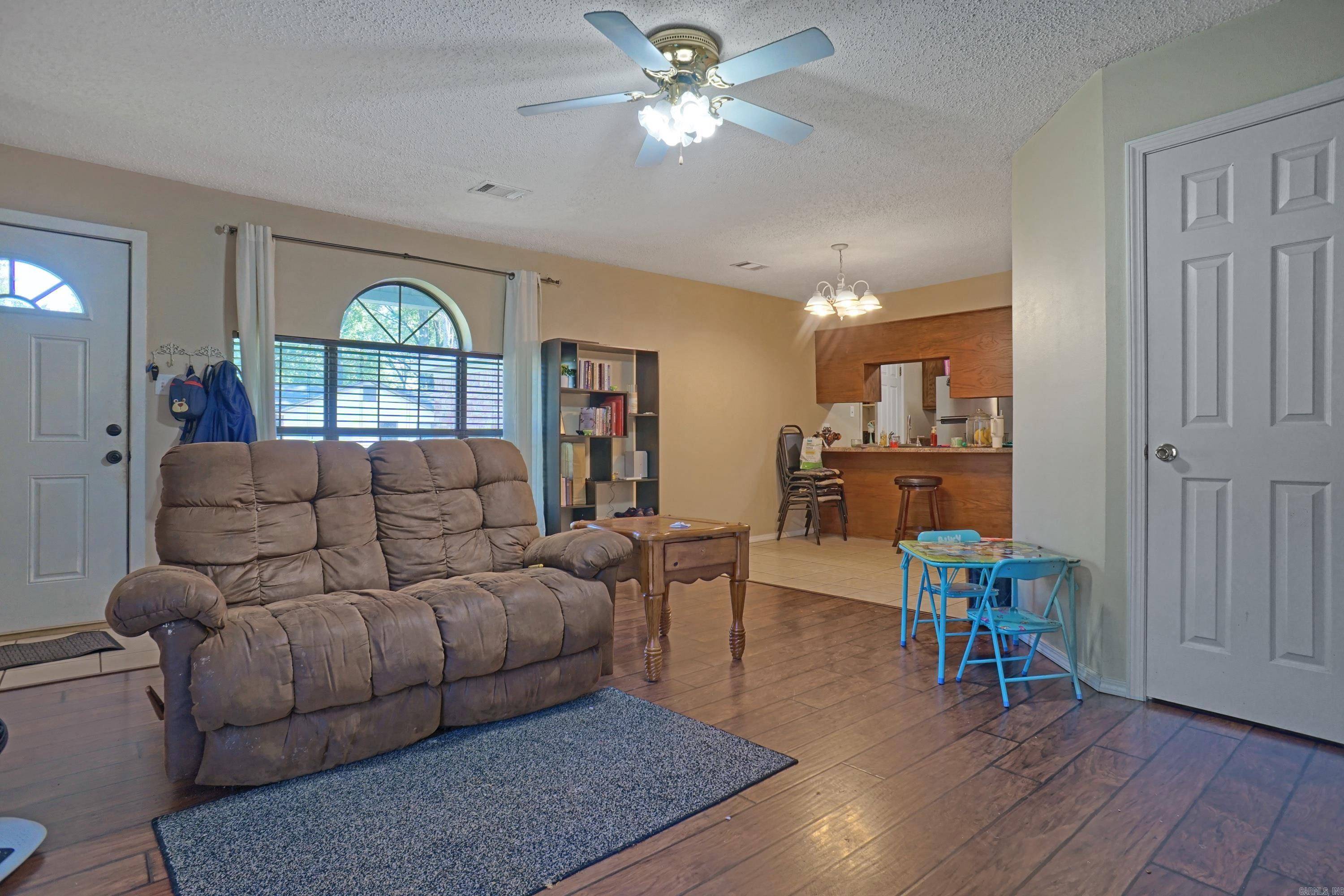 Russellville, AR 72802-6981,702 E 23rd Street