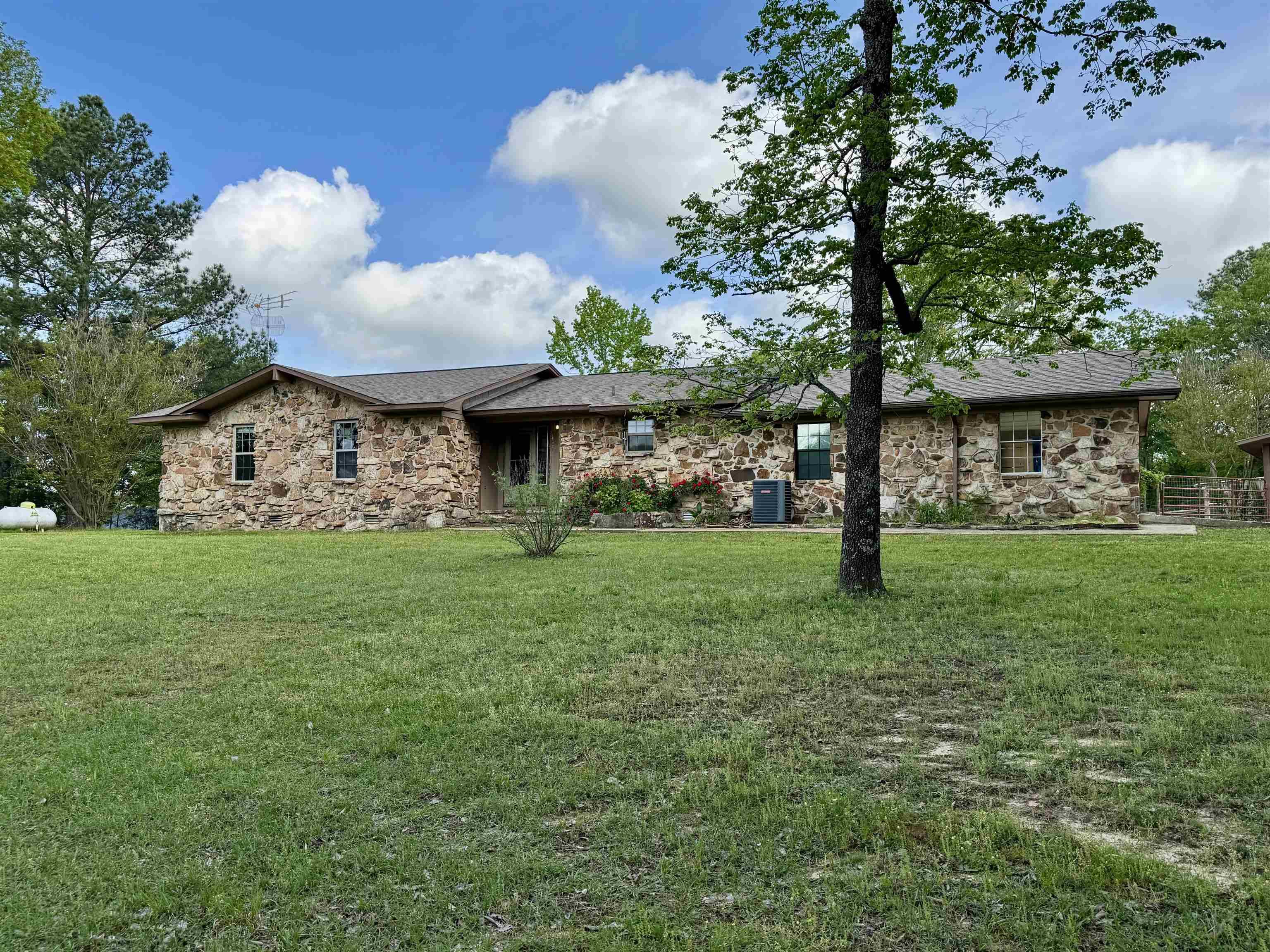 Mount Pleasant, AR 72561,4367 West Road