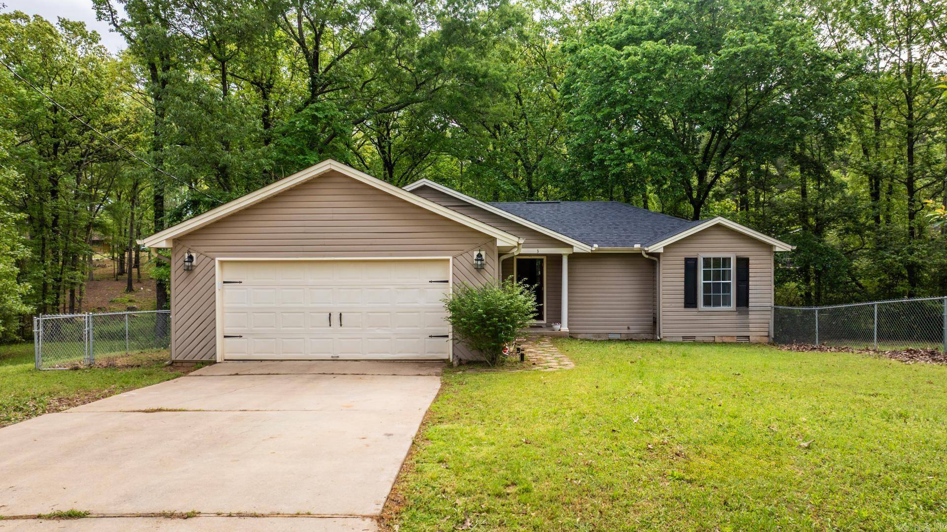 Alexander, AR 72002,3 Savannah Lane