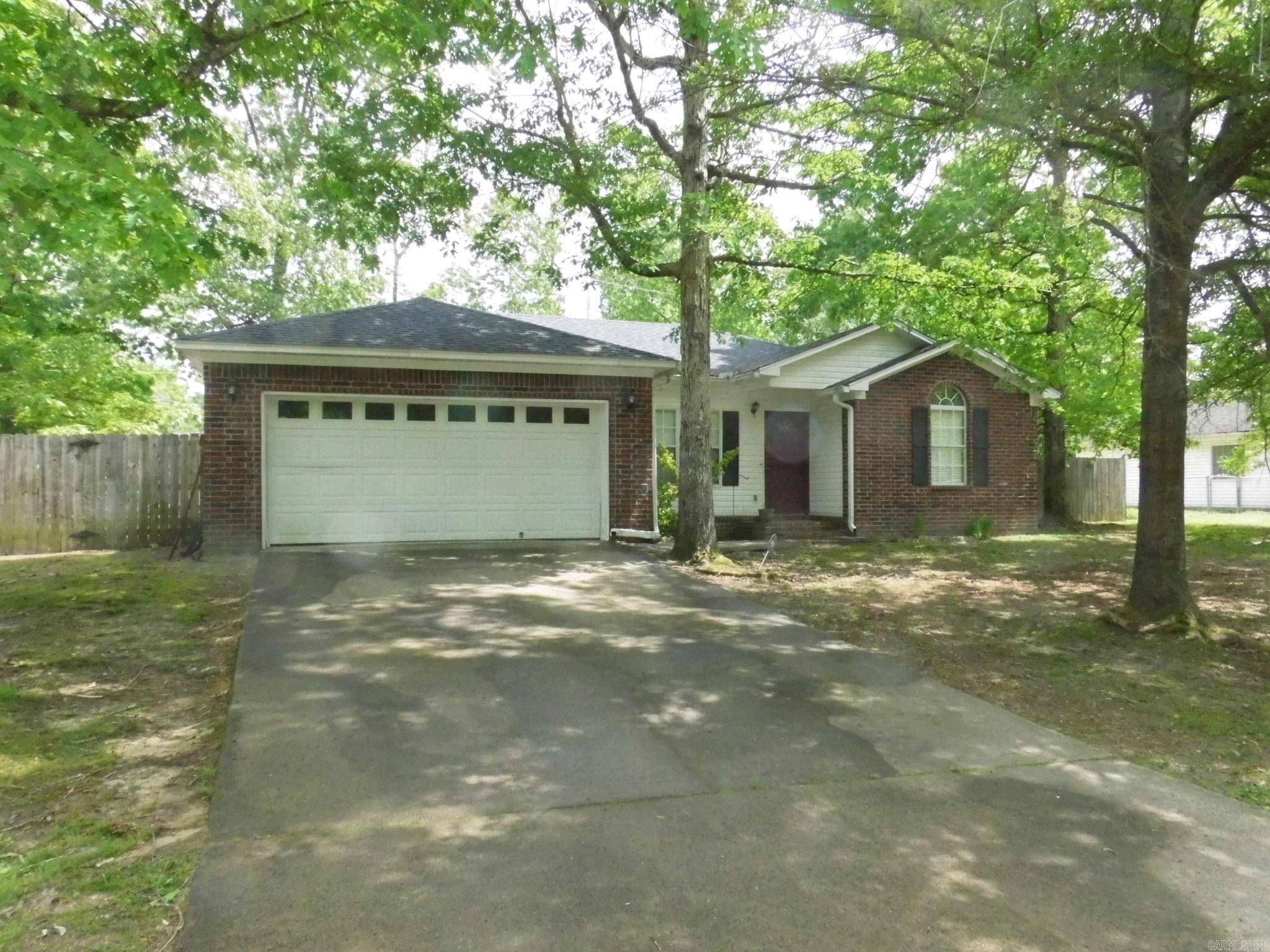 Hensley, AR 72065,21925 Mountain Maple Circle