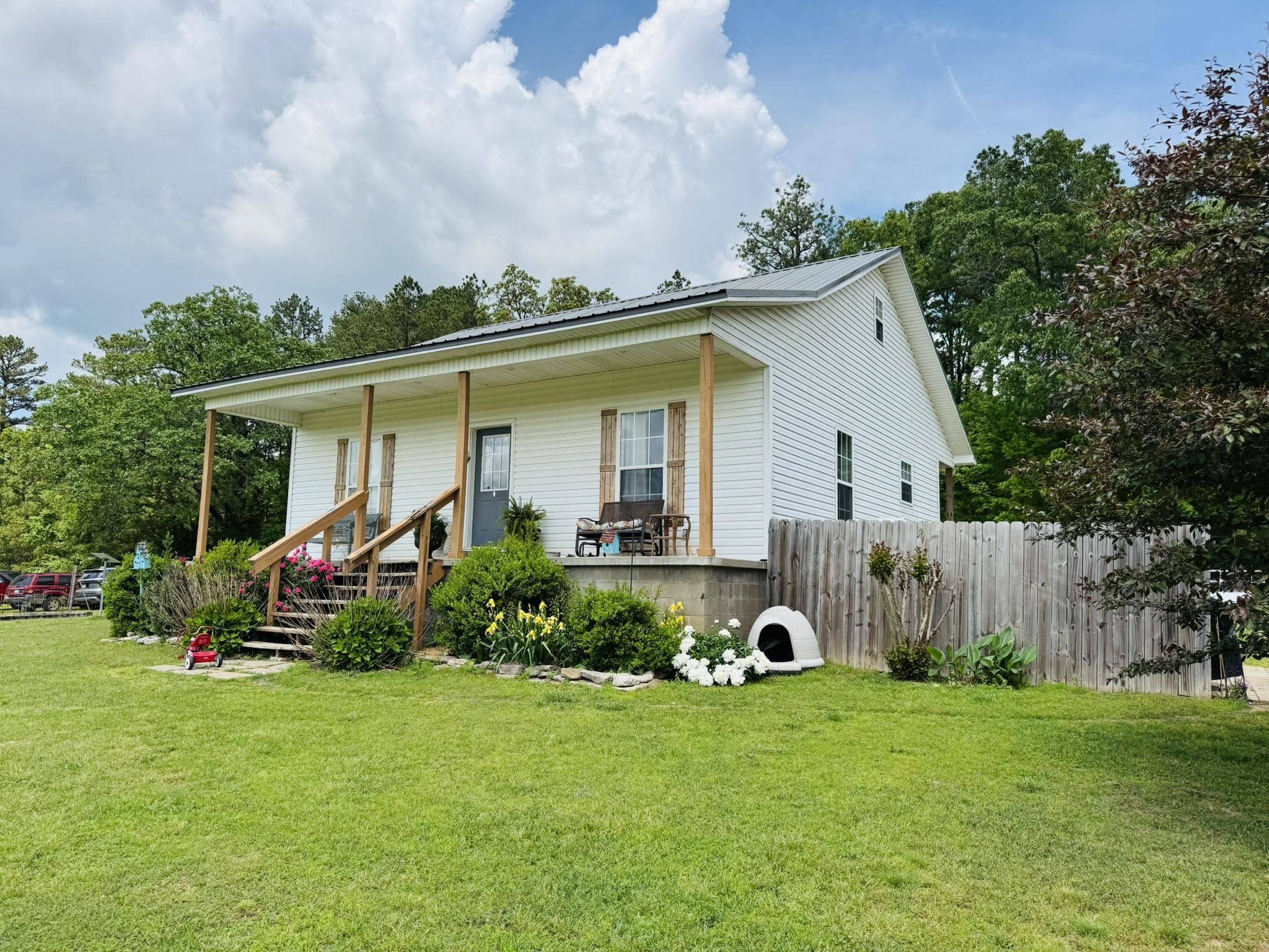 Batesville, AR 72501,500 Pine Hill Road