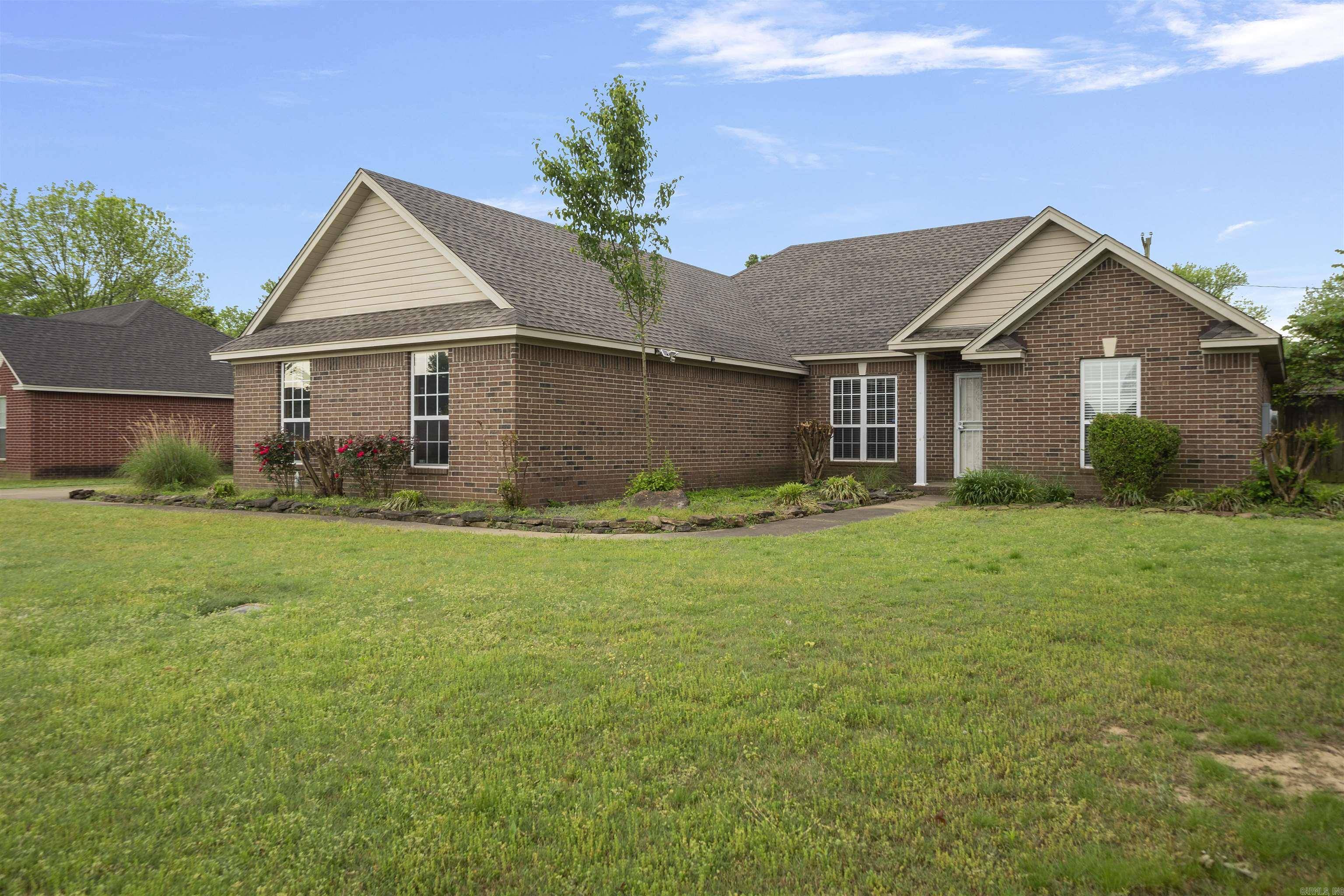 Searcy, AR 72143,2405 Audley Bolton Drive