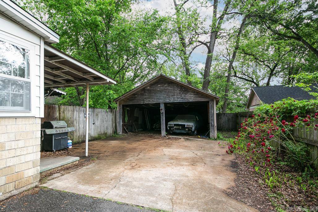 Beebe, AR 72012,206 N Elm Street