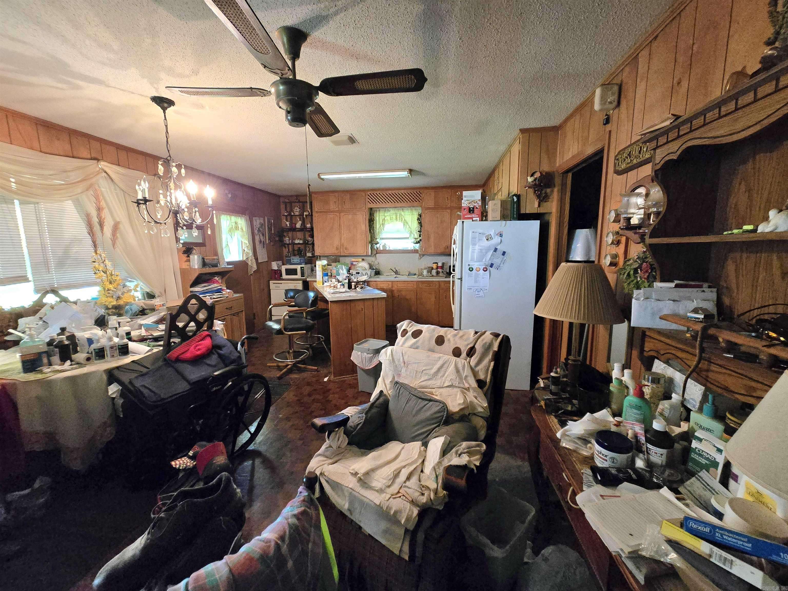 Mcrae, AR 72102,604 N Grand Avenue