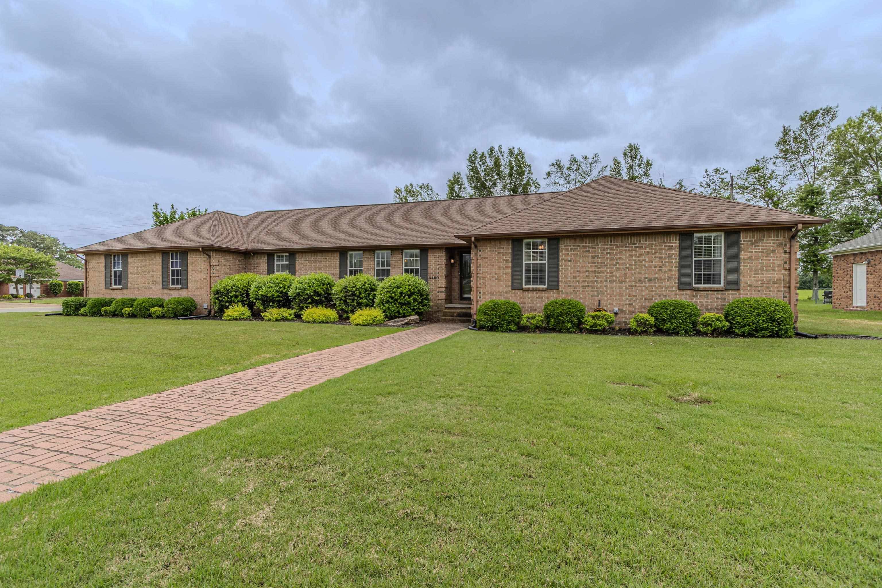 Paragould, AR 72450,3400 Willow Lane