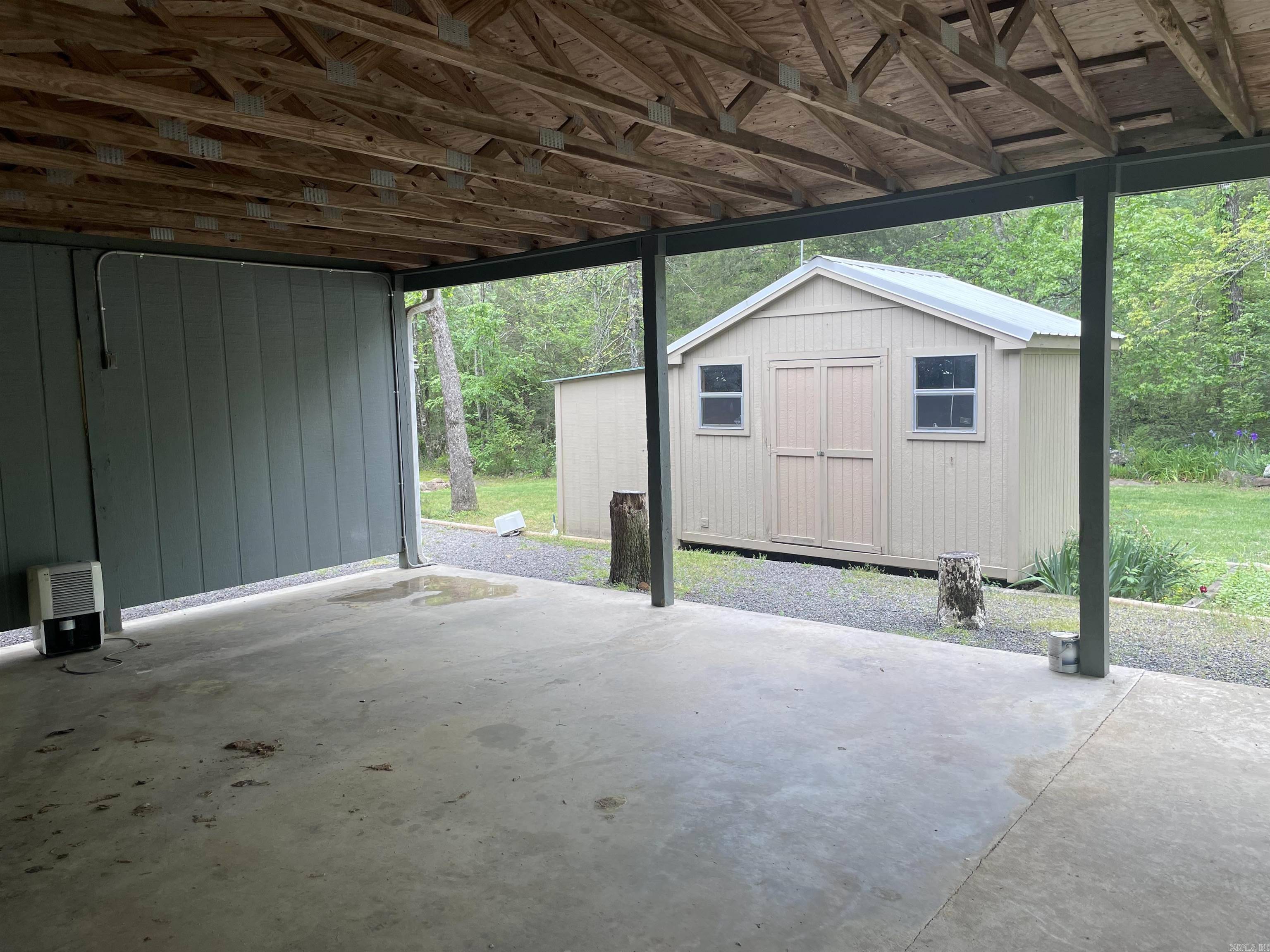 Higden, AR 72067,182 Wagon Trail
