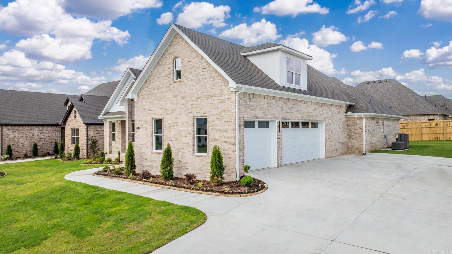 Conway, AR 72034,1645 Nantucket