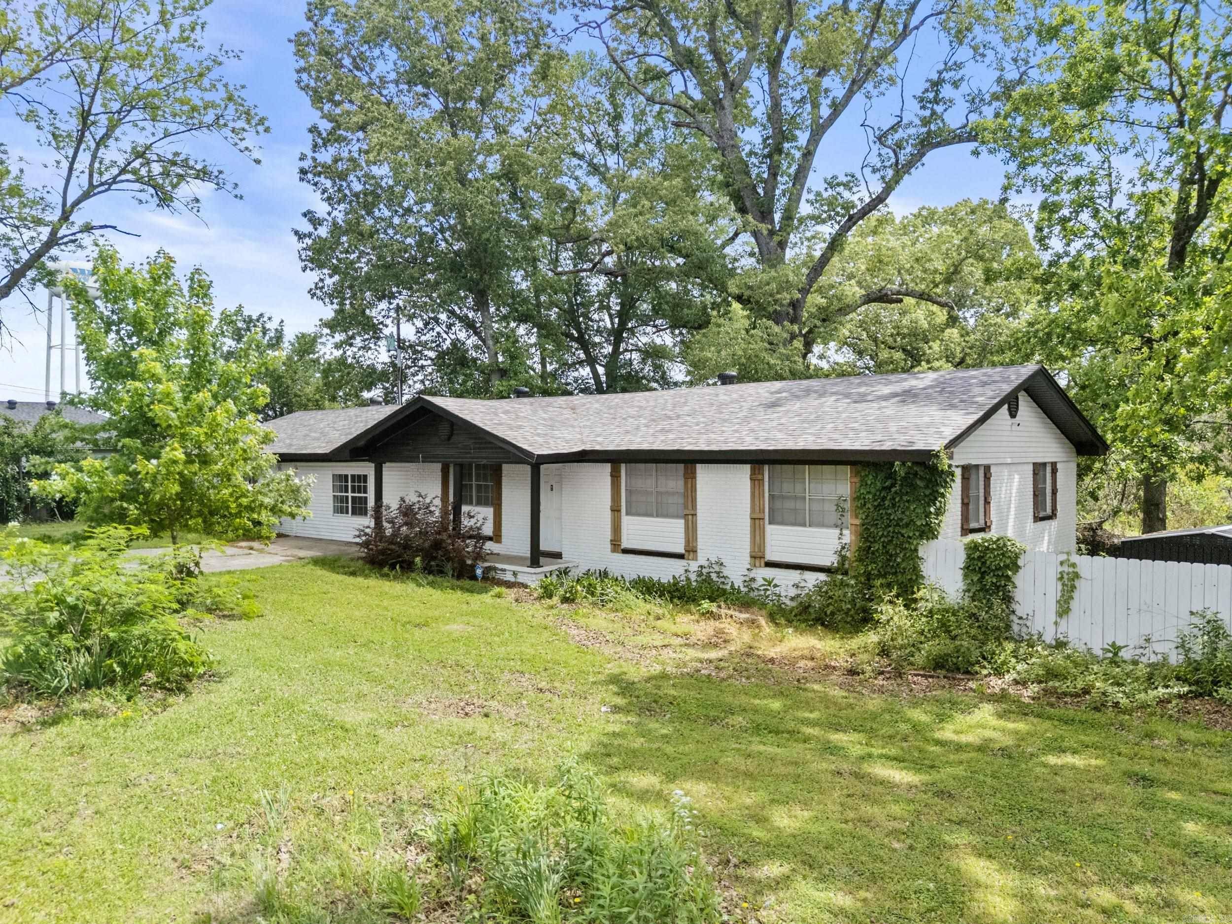 Ward, AR 72176,761 Peyton Street