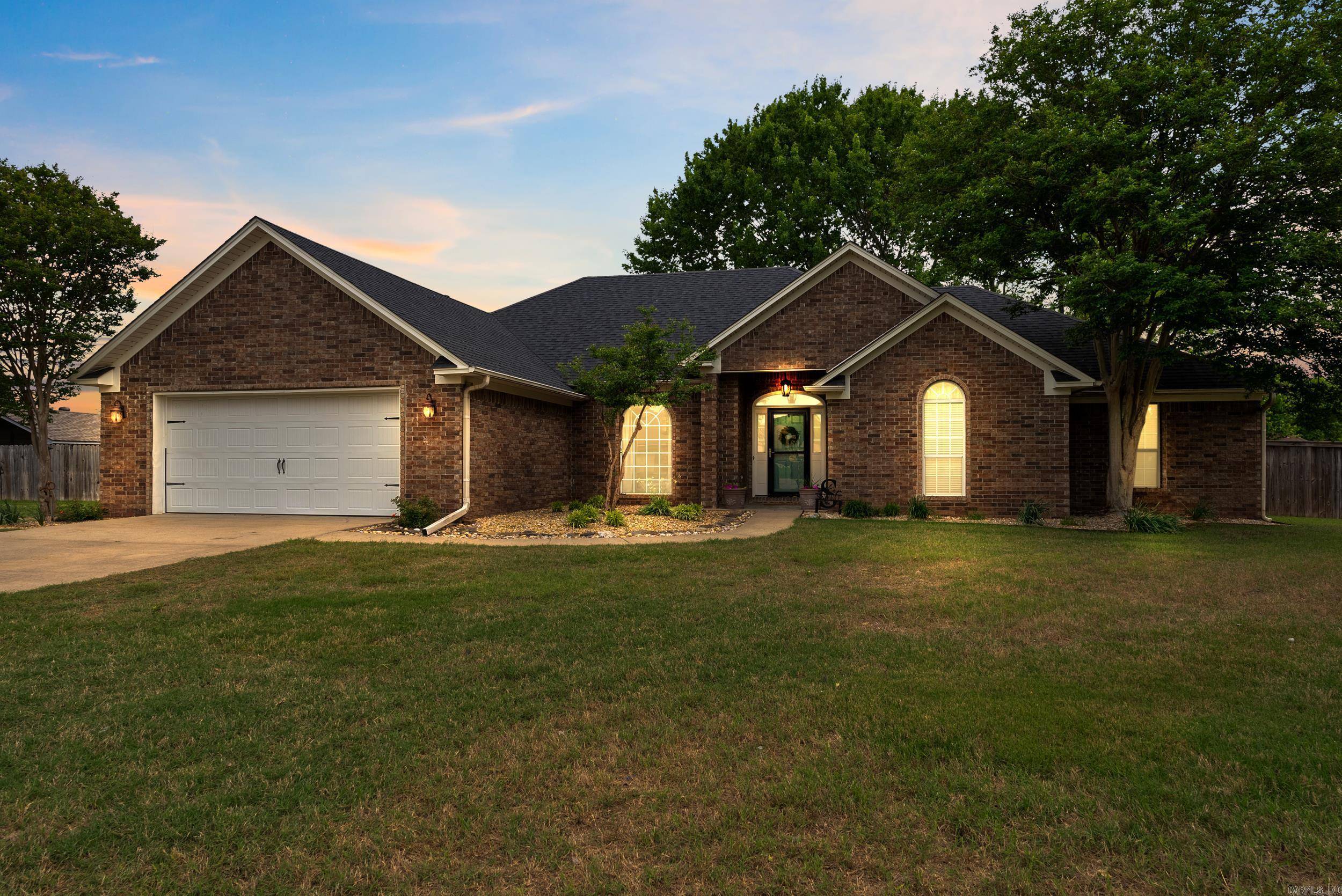 Vilonia, AR 72173,13 Sarah's Place