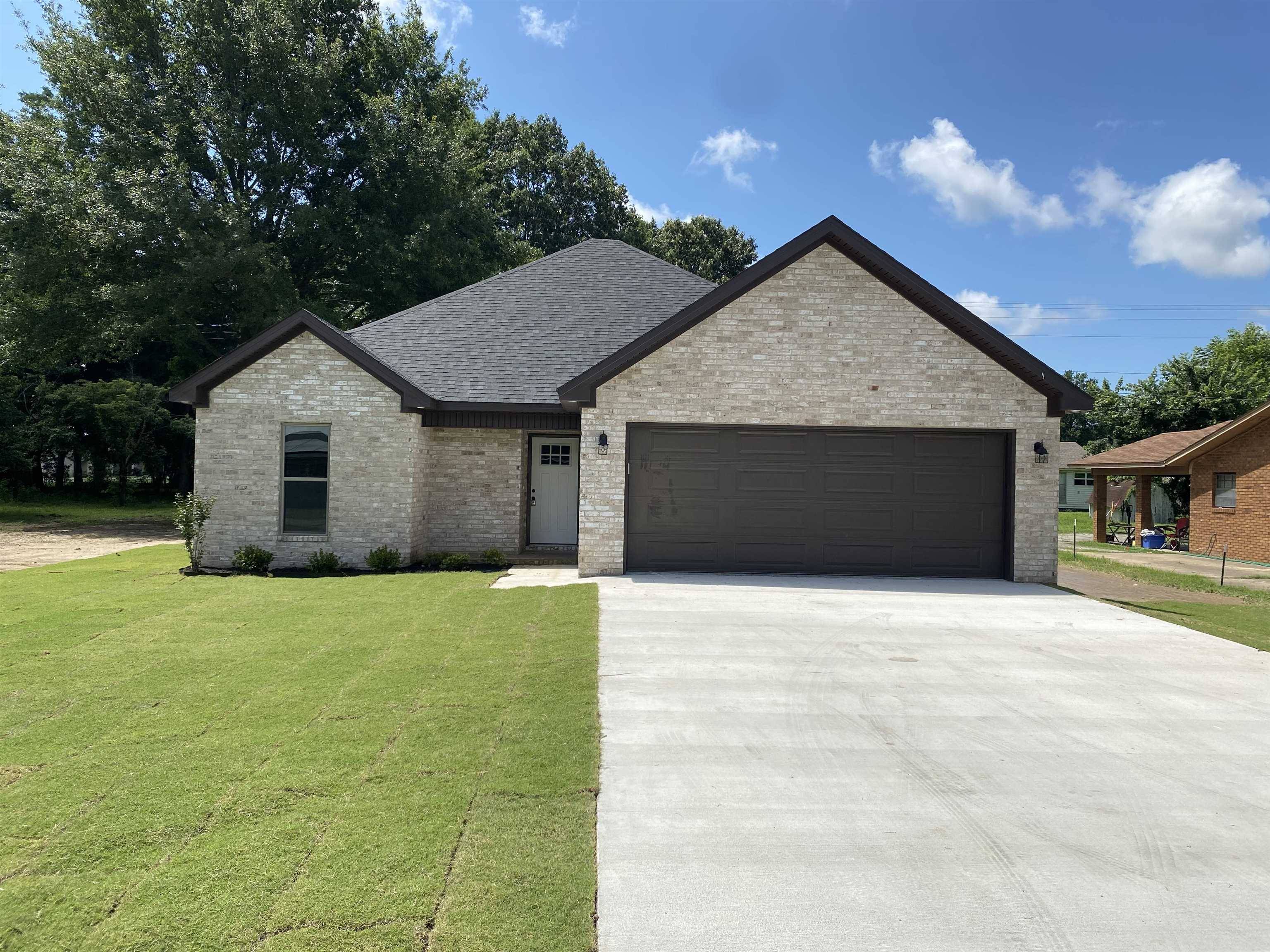 Trumann, AR 72472,Address not disclosed