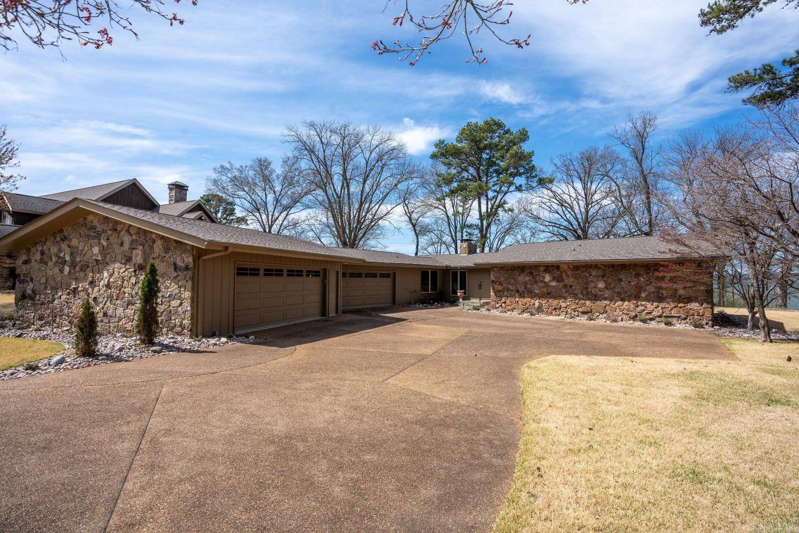 Heber Springs, AR 72543,1129 Fox Chase Road
