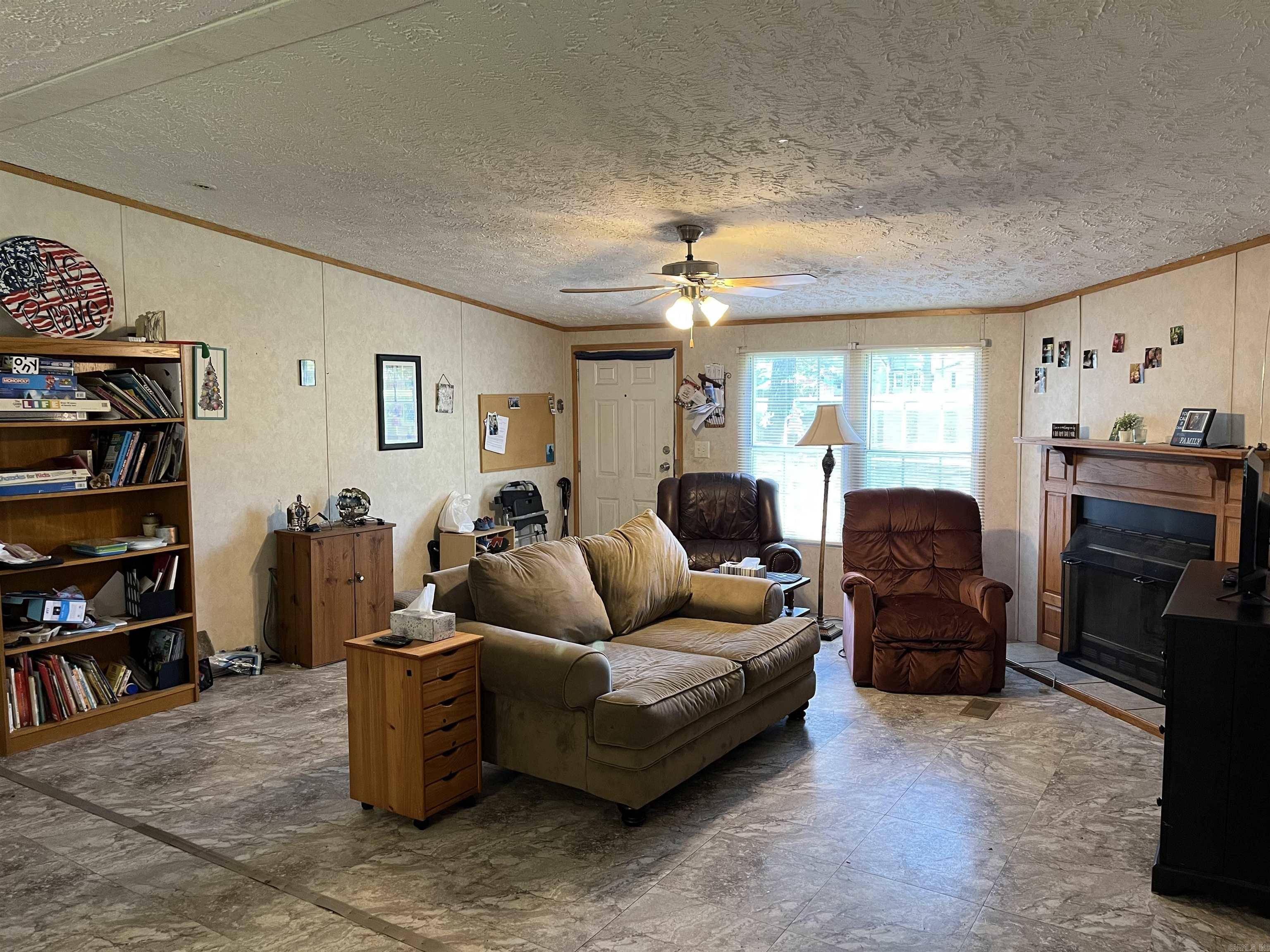 Bauxite, AR 72011-9661,12476 Chambers Road